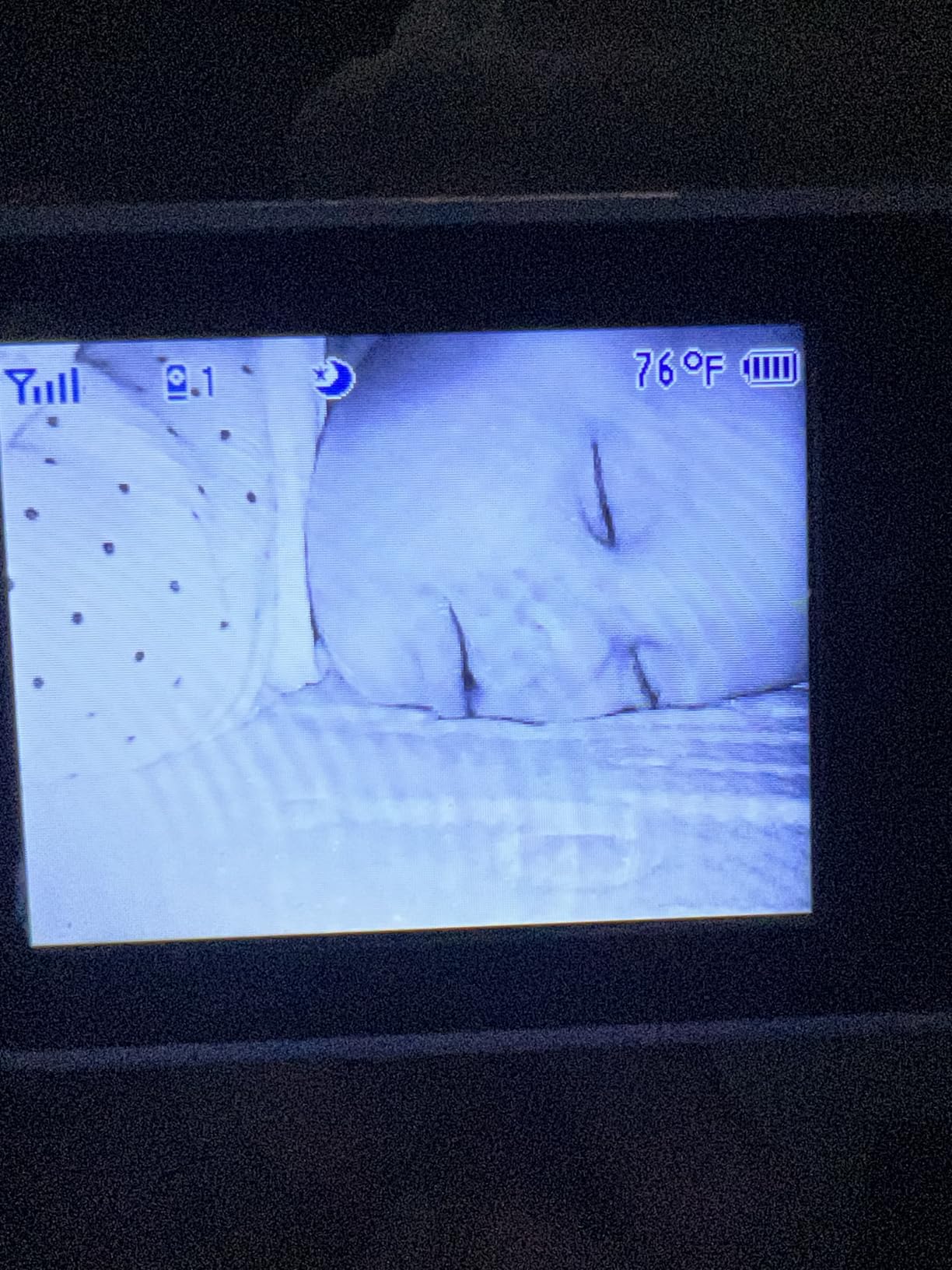 VTech Baby Monitor No WiFi with 2 Cameras – 19-Hour Battery, Patrol Mode for Twins & Two Rooms, 1000ft Range, Auto Night Vision, Two-Way Talk, Temperature Sensor | VM819-2 customer photo 2