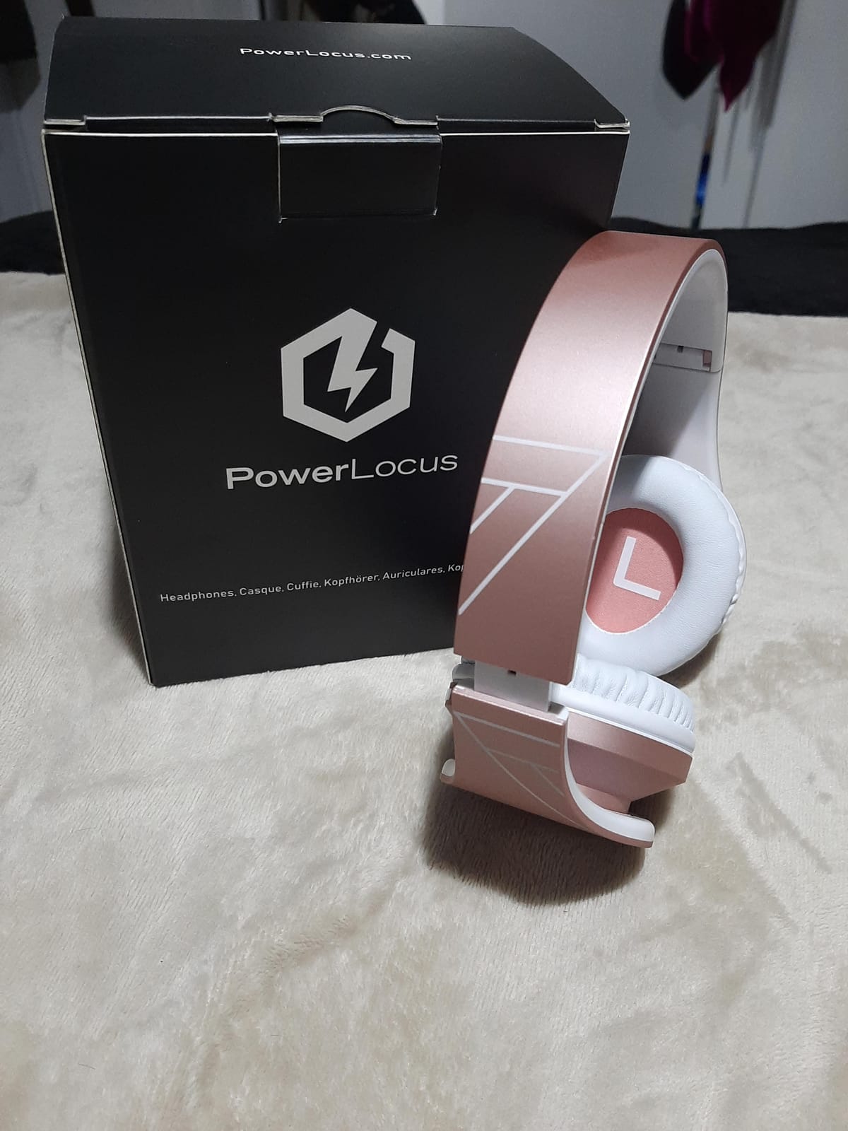 PowerLocus Kids Headphones Over-Ear, Bluetooth Wireless Headphones for Kids,with Microphone, Safe 85DB Volume Limited, Foldable with Carry Case, Audio Cable, Micro SD mode for Online Classes,PC,Phones customer photo 1