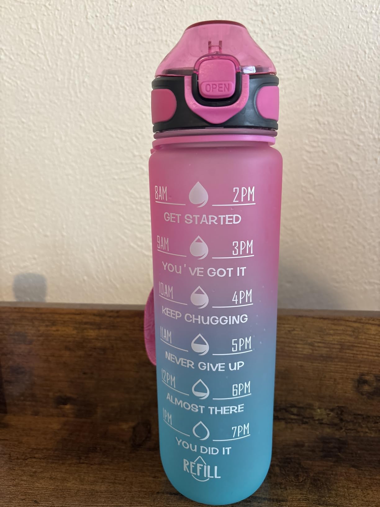 Enerbone 32 oz Drinking Water Bottle with Times to Drink and Straw, Motivational with Carrying Strap, Leakproof BPA & Toxic Free, Ensure You Drink Enough Water for Fitness Gym Outdoor customer photo 2