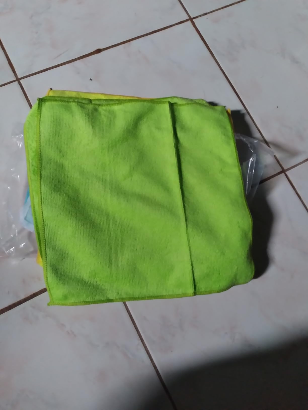 HOMEXCEL 12PK Microfiber Cleaning Cloth, Cleaning Rag for Home, 11.5x11.5in customer photo 2