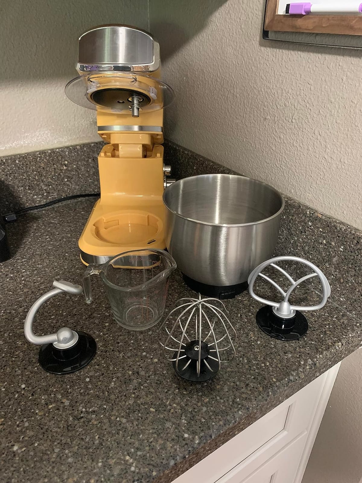 Kitchen in the box Stand Mixer,3.2Qt Small Electric Food Mixer,6 Speeds Portable Lightweight Kitchen Mixer for Daily Use with Egg Whisk,Dough Hook,Flat Beater (Black) customer photo 2