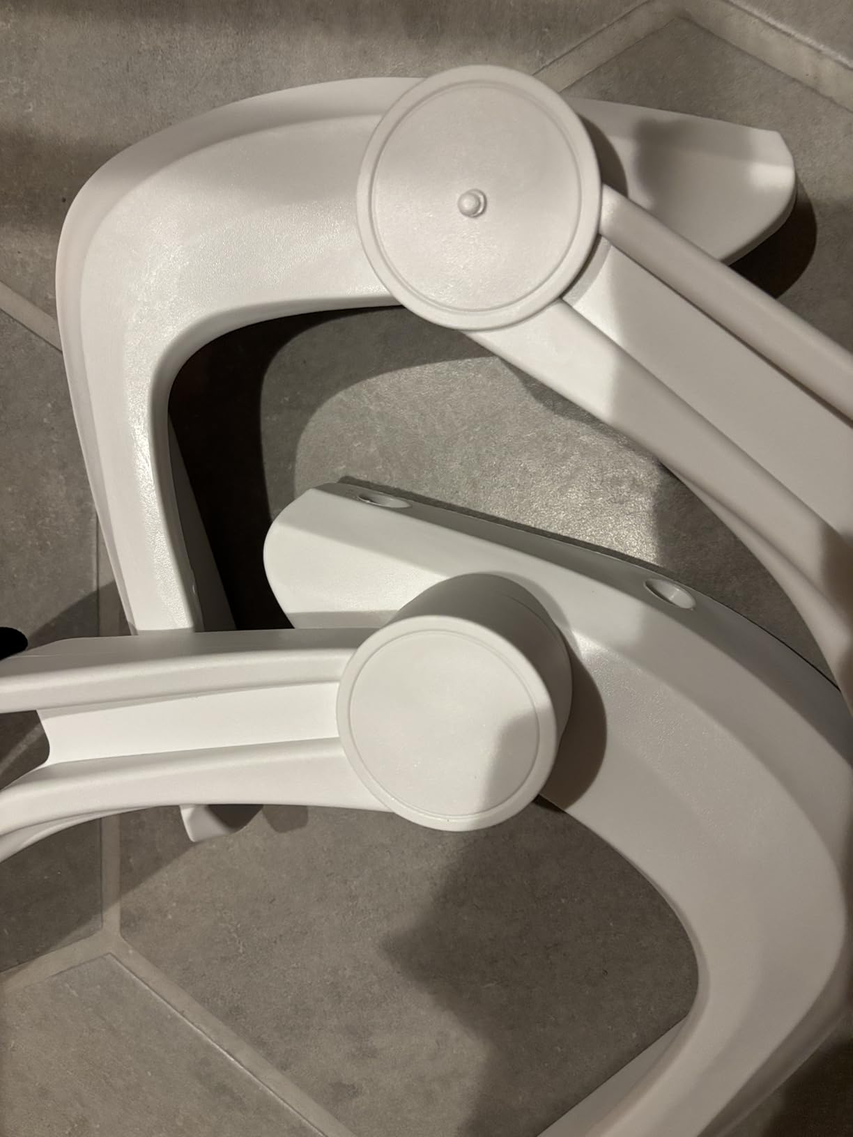 Ergonomic Office Chair w/Adjustable Lumbar, Flip Armrest, 135° Recline customer photo 2