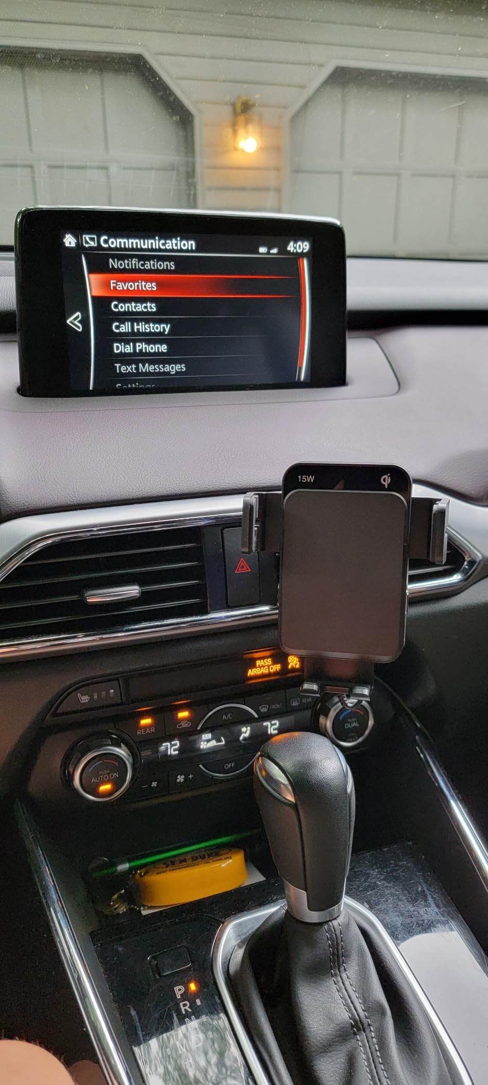 Wireless Car Charger, MOKPR Auto-Clamping Car Mount 15W/10W/7.5W Fast Charging Air Vent Car Phone Mount Compatible with iPhone 15/14/13/13 Pro/12 Pro Max/12 pro/12/11/10 Series, Samsung Galaxy Series | Car Phone Holder Compatible for iPhone 17/16/15/14/13/13 Pro/12 Pro Max/12 pro/12/11/10, Samsung Galaxy Series customer photo 1