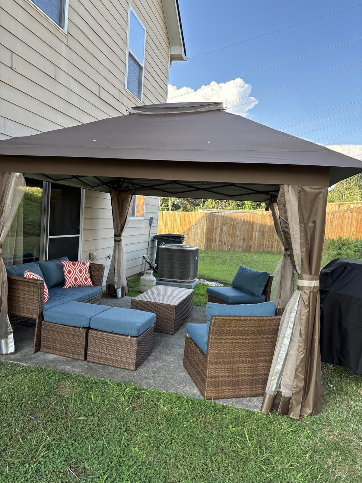 MASTERCANOPY 11x11 ft Pop Up Gazebo with Netting Screen Walls, Champagne customer photo 1