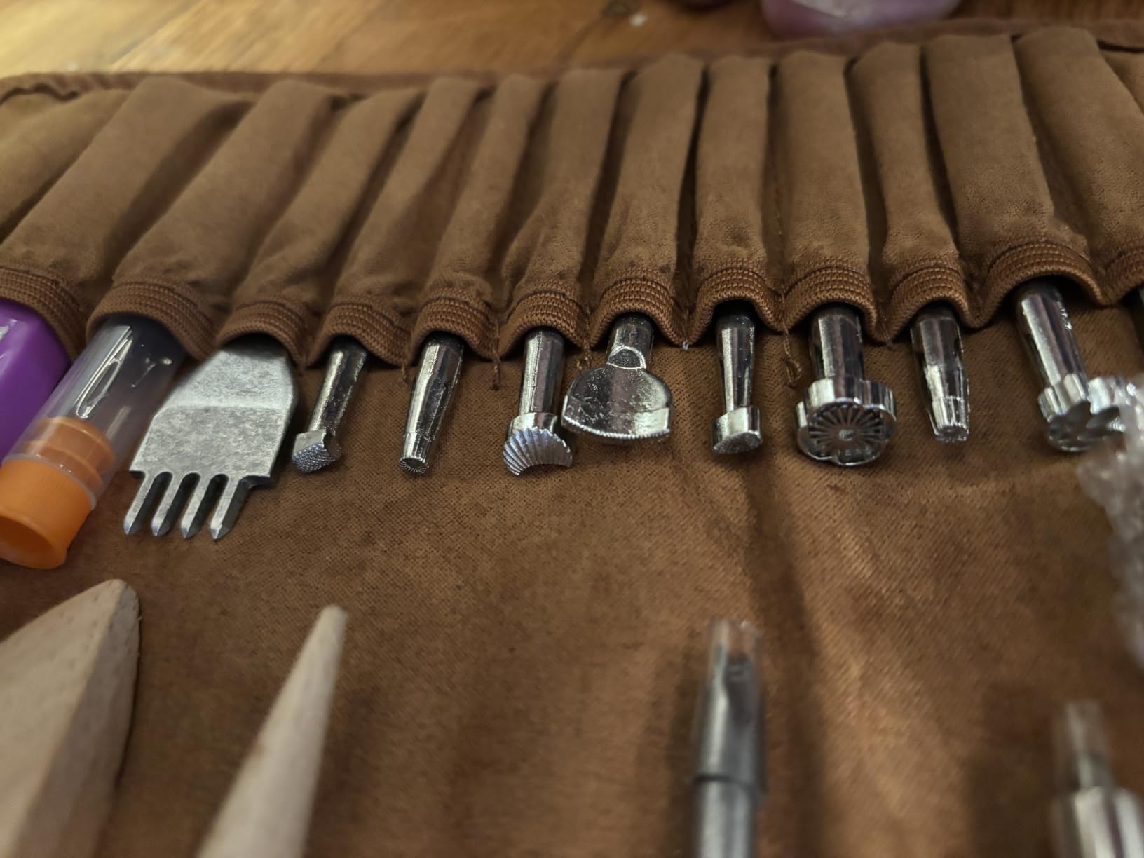 TLKKUE Leather Working Tools Leather Craft Tools for Carving Stamping customer photo 2