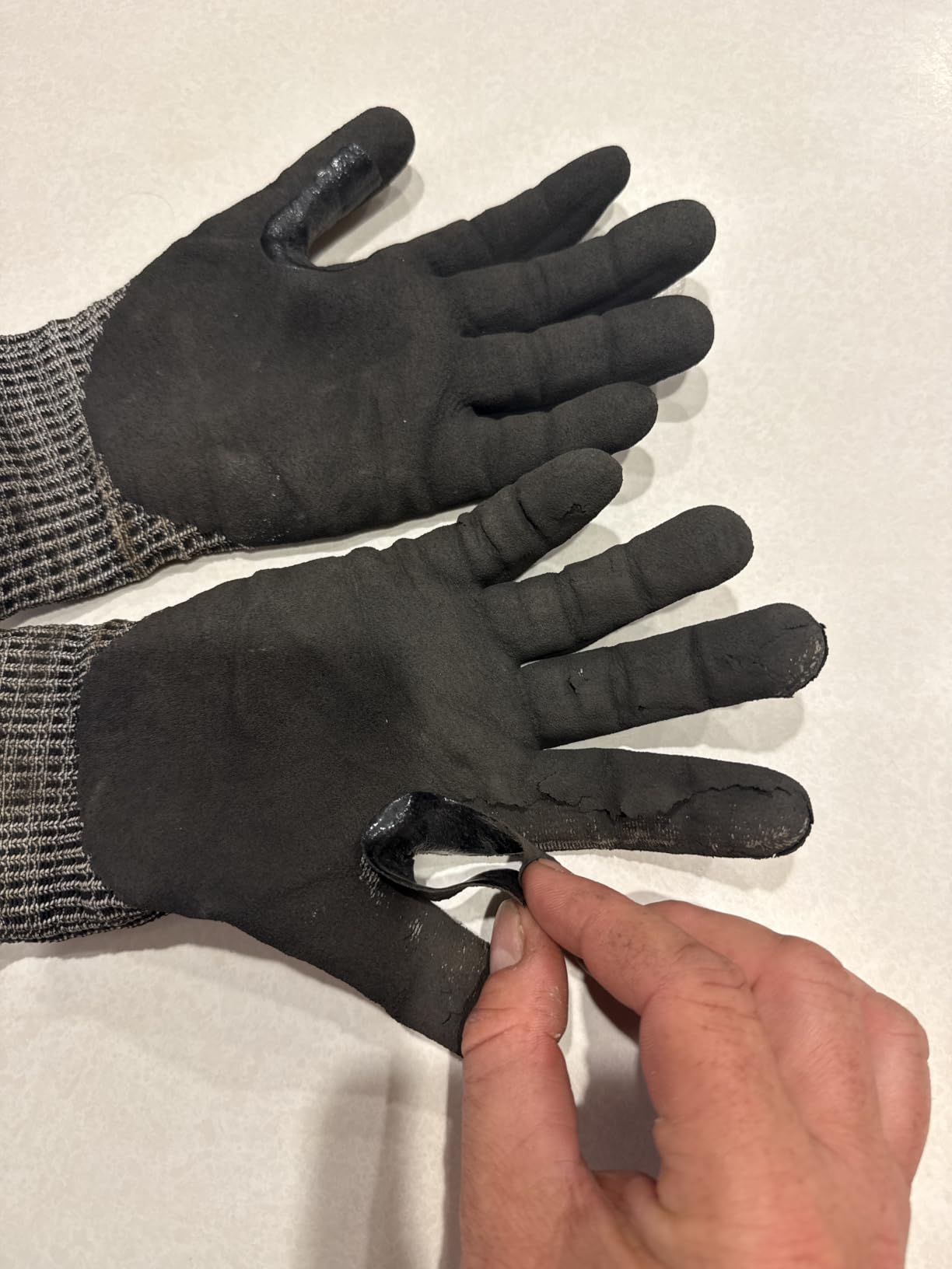 Schwer ProGuard High Level Cut Resistant Work Gloves for Extreme Protection, ANSI A9 Cut Gloves with Reinforced Thumb, Non Slip, Breathable, Durable, Touch-screen, Black 1 Pair(L 3326 customer photo 2
