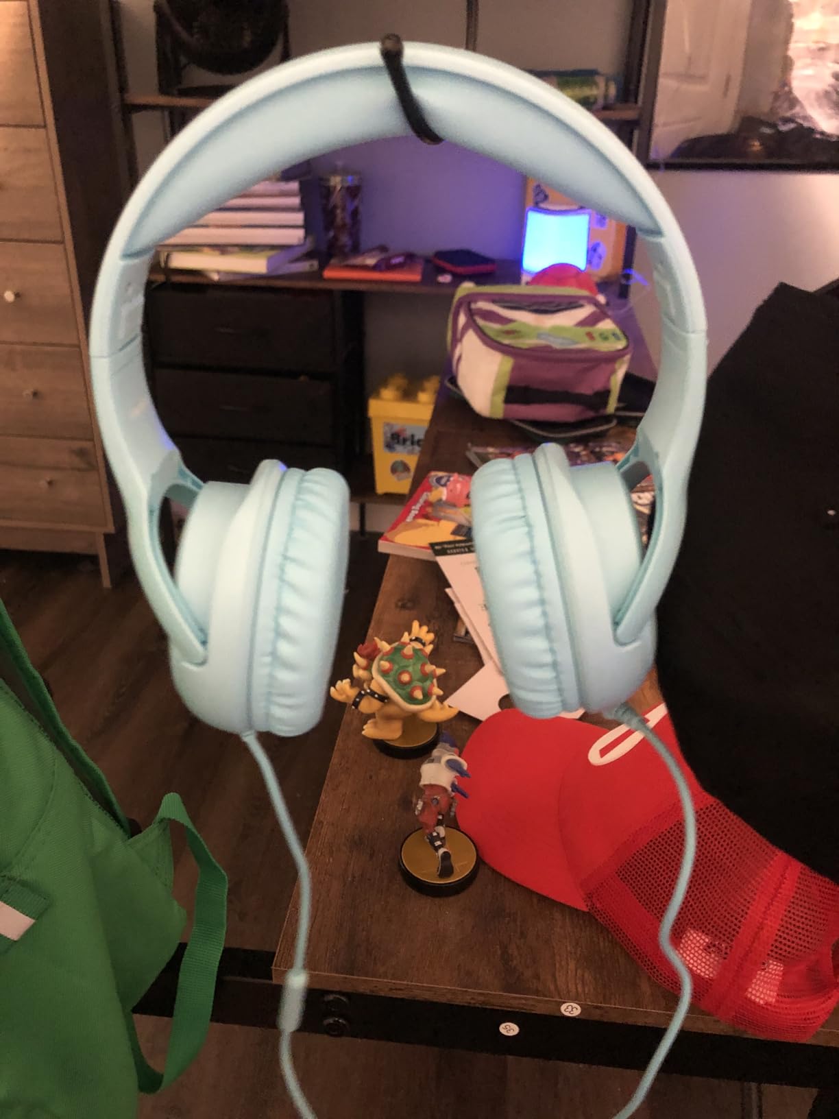 awatrue AT2 Kids Headphones for School with Mic, 85/94dB Safe Volume Limit customer photo 2