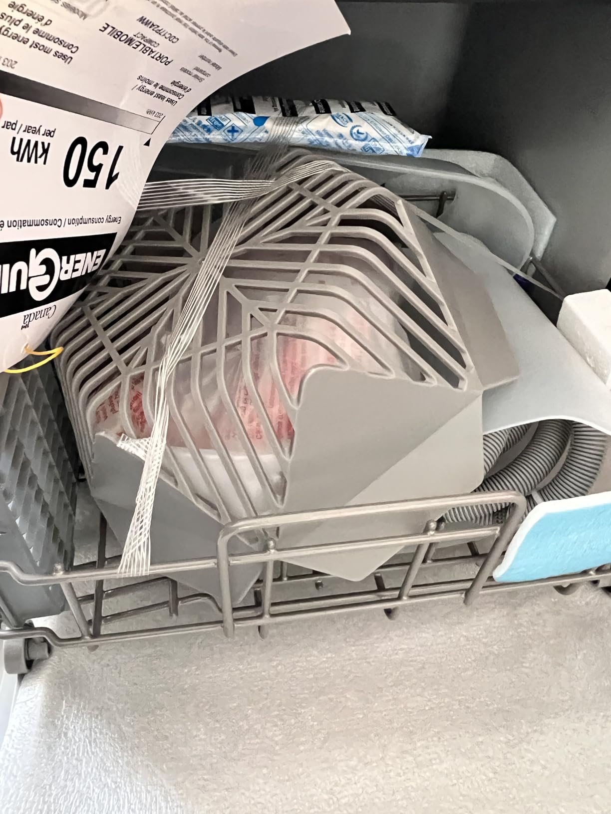 COMFEE' Countertop Dishwasher, Portable Dishwasher with 6L Built-in Water Tank, Mini Dishwasher with More Space Inside, 7 Programs, UV Hygiene& Auto Door Open, for Apartments, Dorms& RVs, White customer photo 2