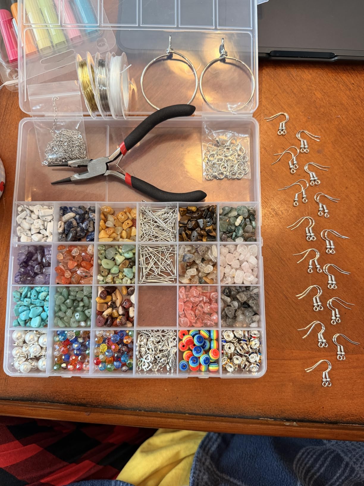 RUOMOXI Y Jewelry Making Supplies Kit for Adults - 1200 Crystal Beads, Jewelry Pliers, Earring Hooks, Necklace Clasp, Beading Wire - DIY Bracelets/Earrings/Rings for Thanksgiving, Christmas,Birthdays customer photo 2