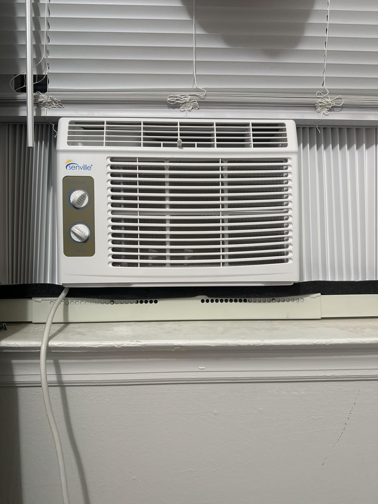Senville 5,000 BTU Window Air Conditioner, Cools Up to 150 Sq. Ft., Easy to Use Mechanical Control, Washable Filter customer photo 1