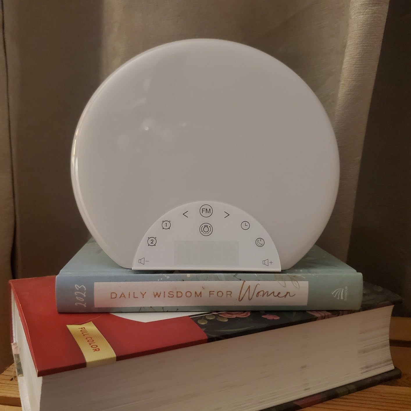 ANTDALIS Sunrise Alarm Clock Wake Up Light for Kids, Adults, Heavy Sleepers with Dual Alarms, Snooze, Sleep Aid with 7 Nature Sounds for Bedrooms with 8 Colors Night Light, FM Radio, Gift Ideas customer photo 1