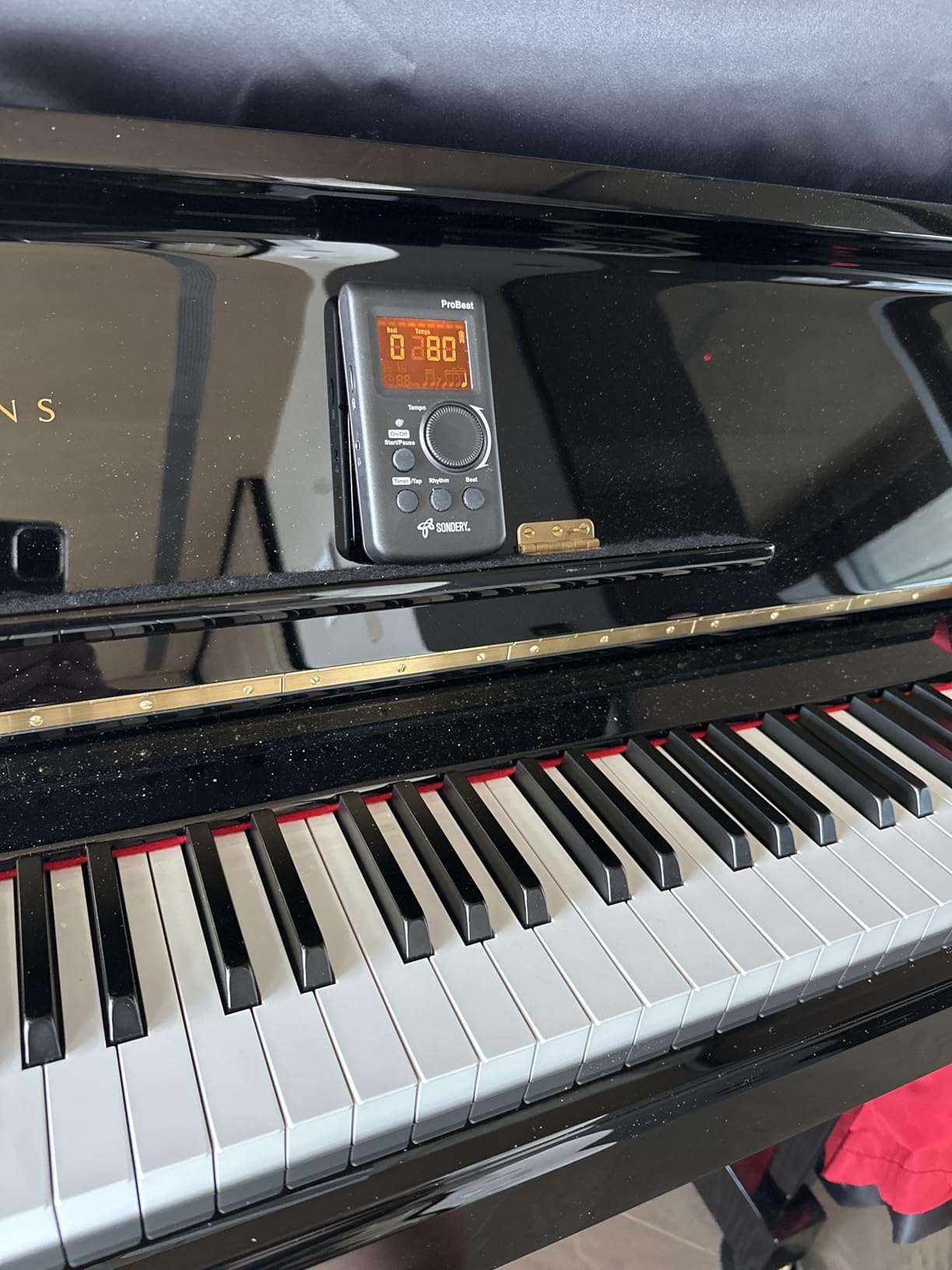 Sondery Digital Metronome Rechargeable Vocal Counting for Piano Guitar Drum customer photo 1