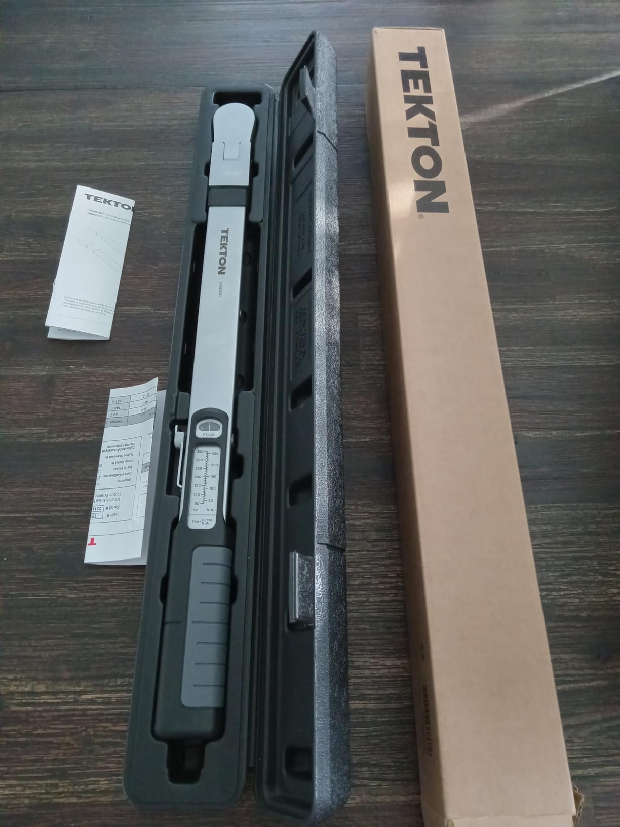TEKTON 1/2 Inch Drive 72-Tooth Split Beam Torque Wrench (40-250 ft.-lb.) TRQ62203 customer photo 2