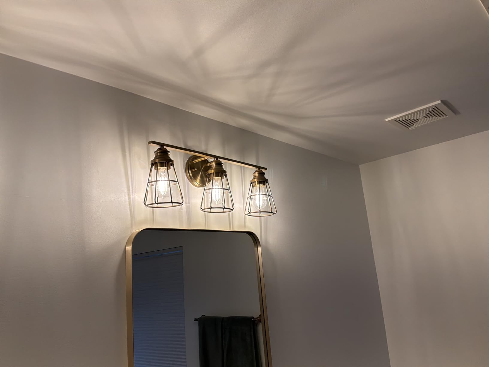 TJOY LED Edison Light Bulbs, E26 Dimmable Vintage Bulb, 8W = 60W Equivalent customer photo 1