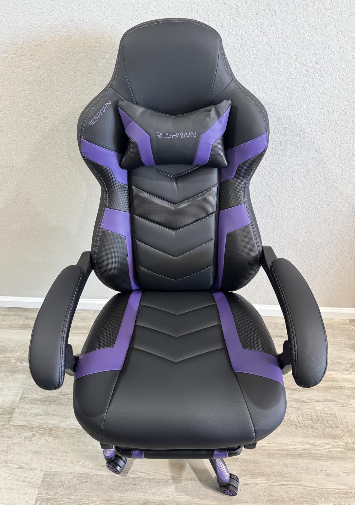 Respawn 110 Pro Ergonomic Gaming Chair with Footrest and Recline customer photo 2