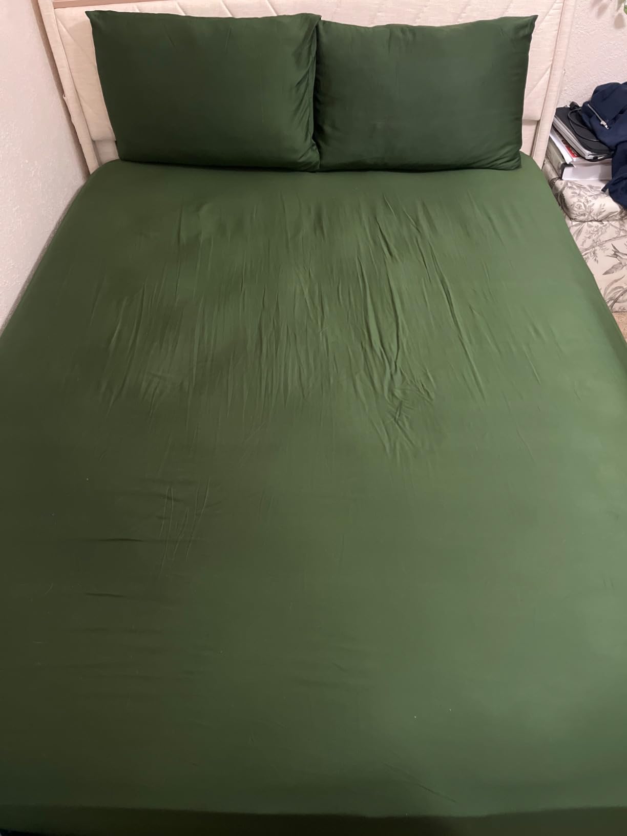 DOZ Sheet Set, 100% Viscose derived from Bamboo, Organically Grown, Buttery Soft, Cooling Sheets, High GSM, Deep Pockets - 3 Piece - 2 Pillowcases 1 Fitted Sheet (Forest, Queen) customer photo 2