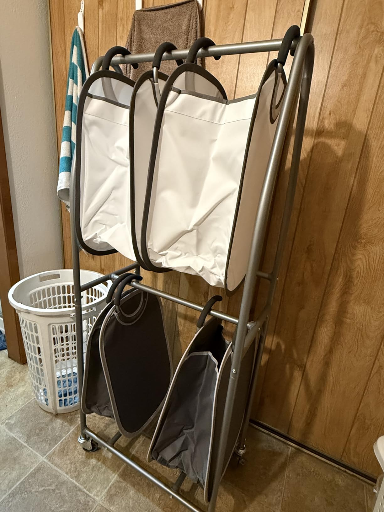 Neatfreak - 2 Tier Vertical Rolling Laundry Cart - Rolling Storage Cart On Wheels With 4 x Tote Hampers For Laundry, Towels, Blankets & Bathroom Organization - Quad Laundry Sorter customer photo 2