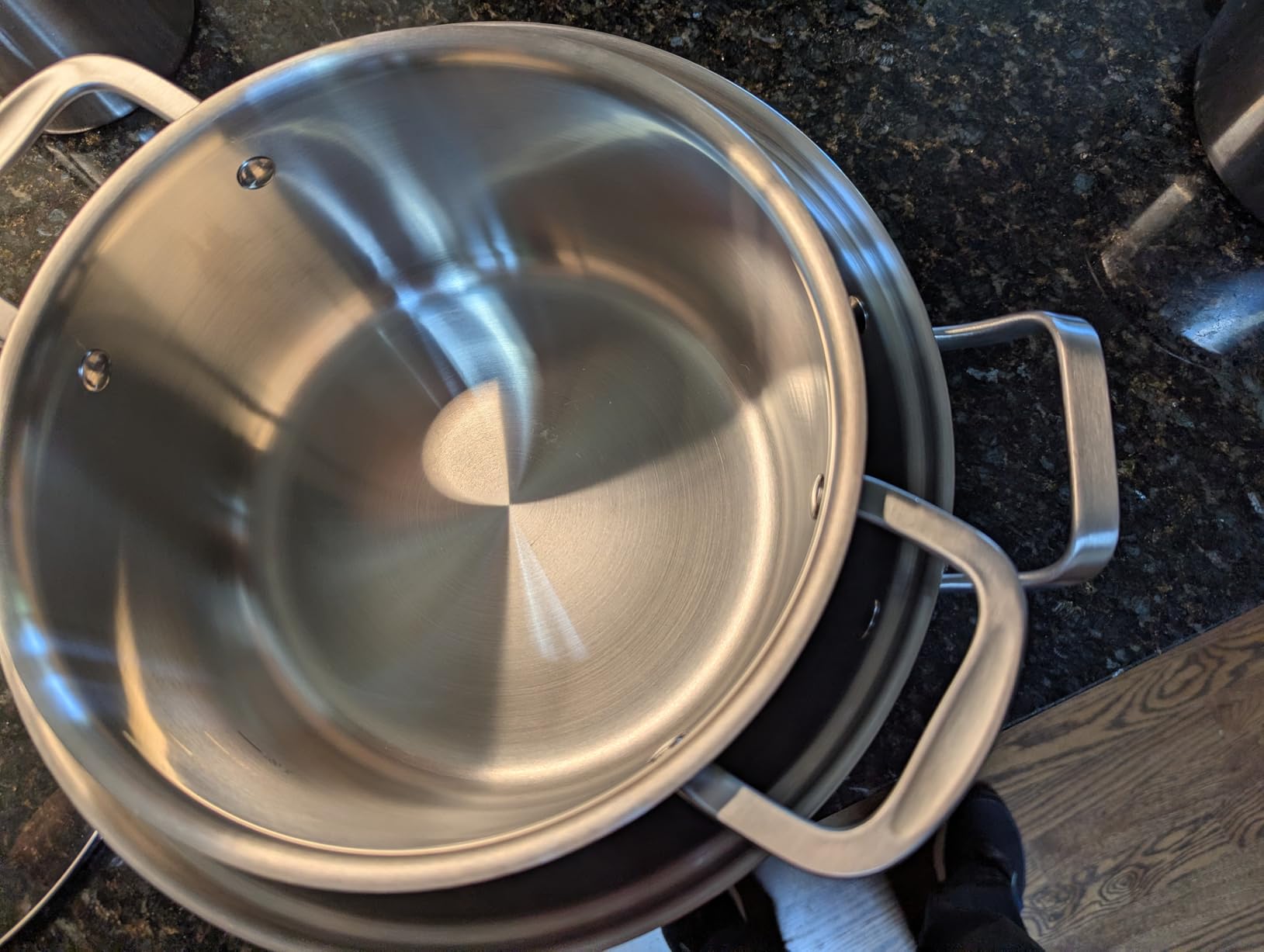 DELARLO Whole Body Tri-ply Stainless Steel Stock Pot with Lid 3.5QT, Cooking Pot Food Grade Cookware, Durable Soup Pot with Glass Lid,Suitable for All stoves, Dishwasher Safe customer photo 1