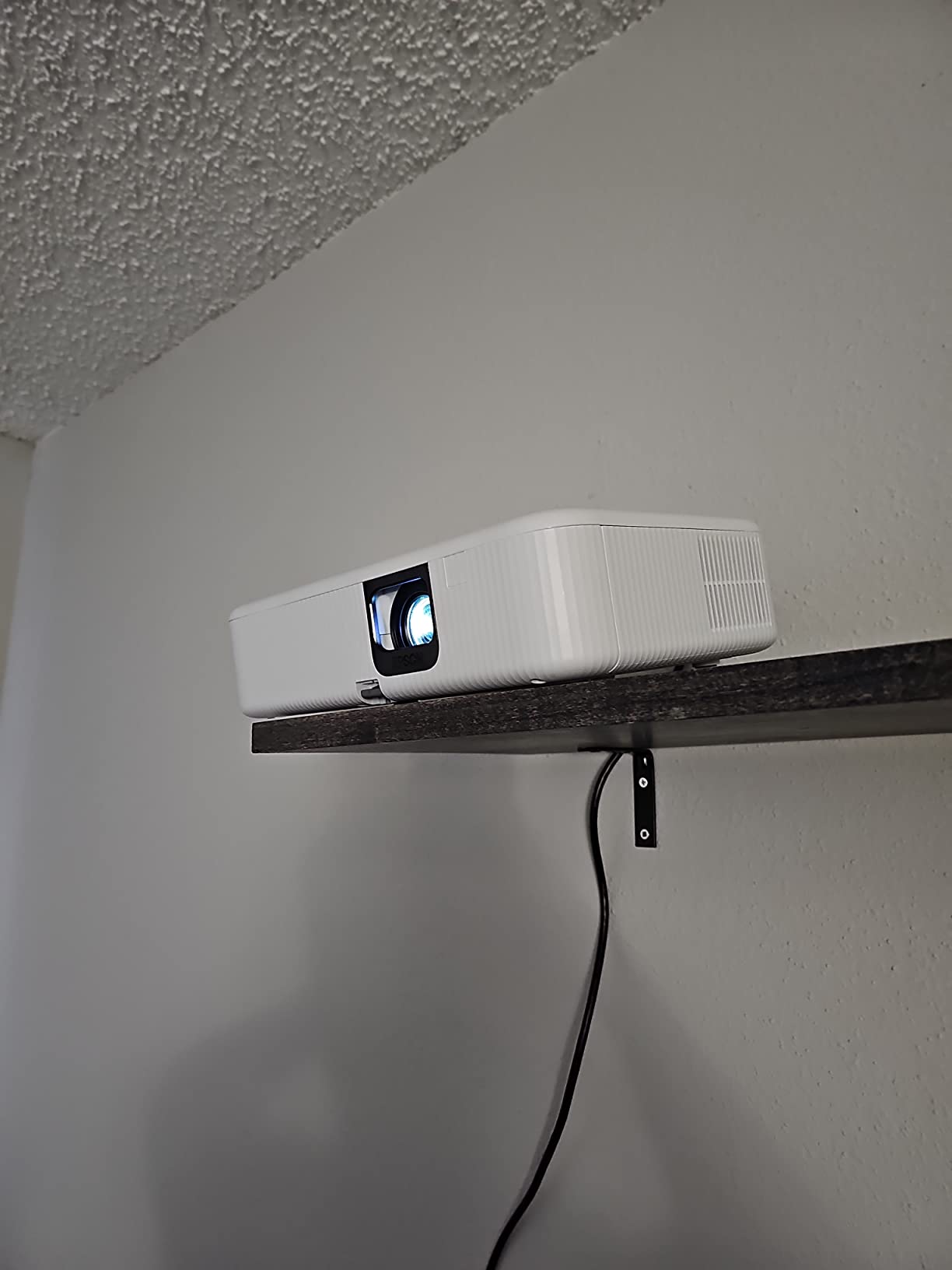 Epson EpiqVision Flex CO-FH02 Full HD 1080p Smart Streaming Projector customer photo 2