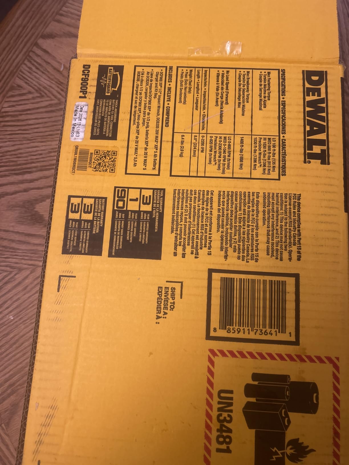 DEWALT 20V MAX Cordless Impact Wrench with Hog Ring Anvil, Brushless High Torque 1/2 Impact Gun, 4-Mode Speed, Includes Battery, Charger and Kit Bag (DCF900P1) customer photo 1