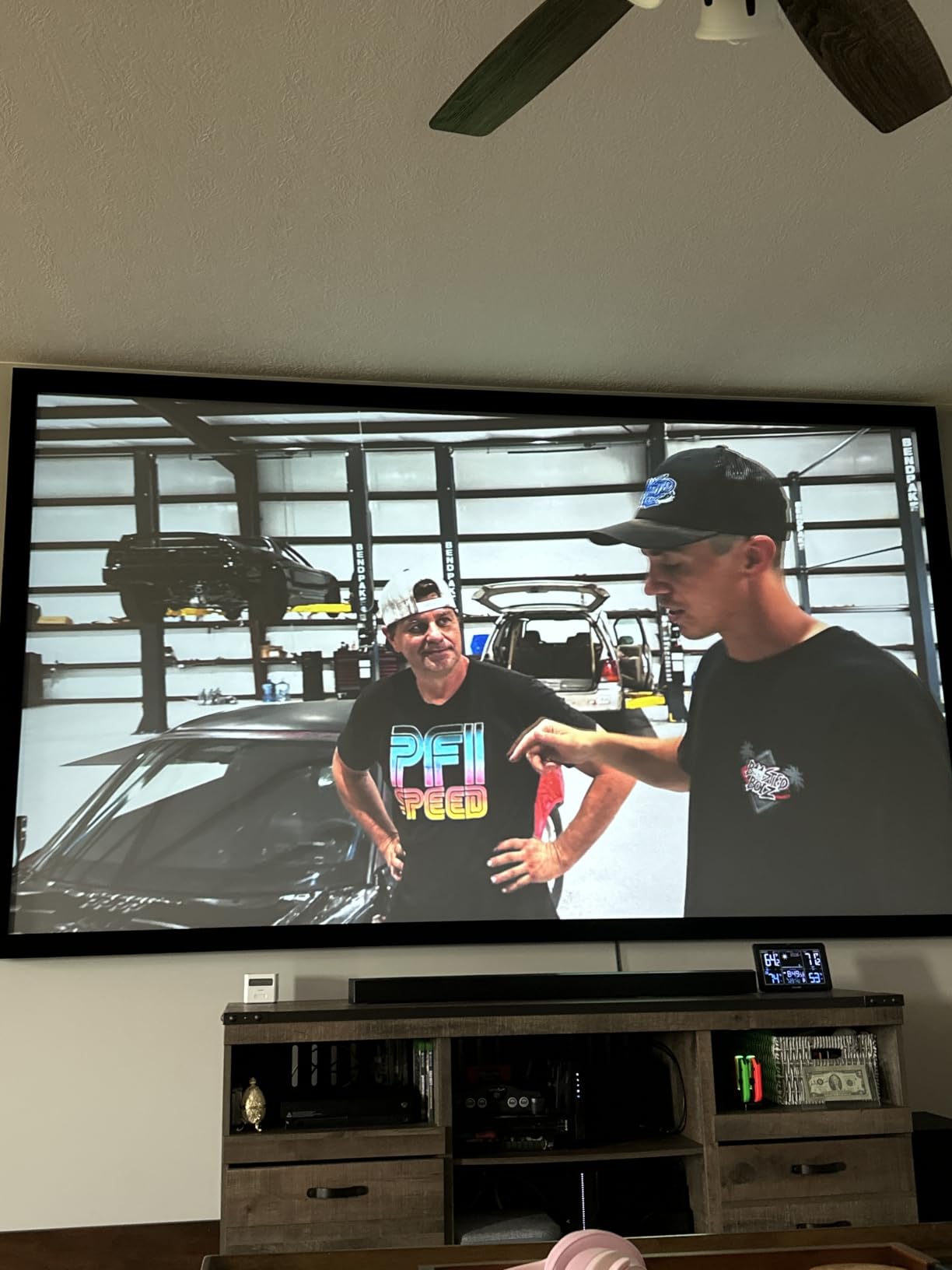 Epson Home Cinema 2350 4K PRO-UHD Smart Streaming Projector with Android TV customer photo 1