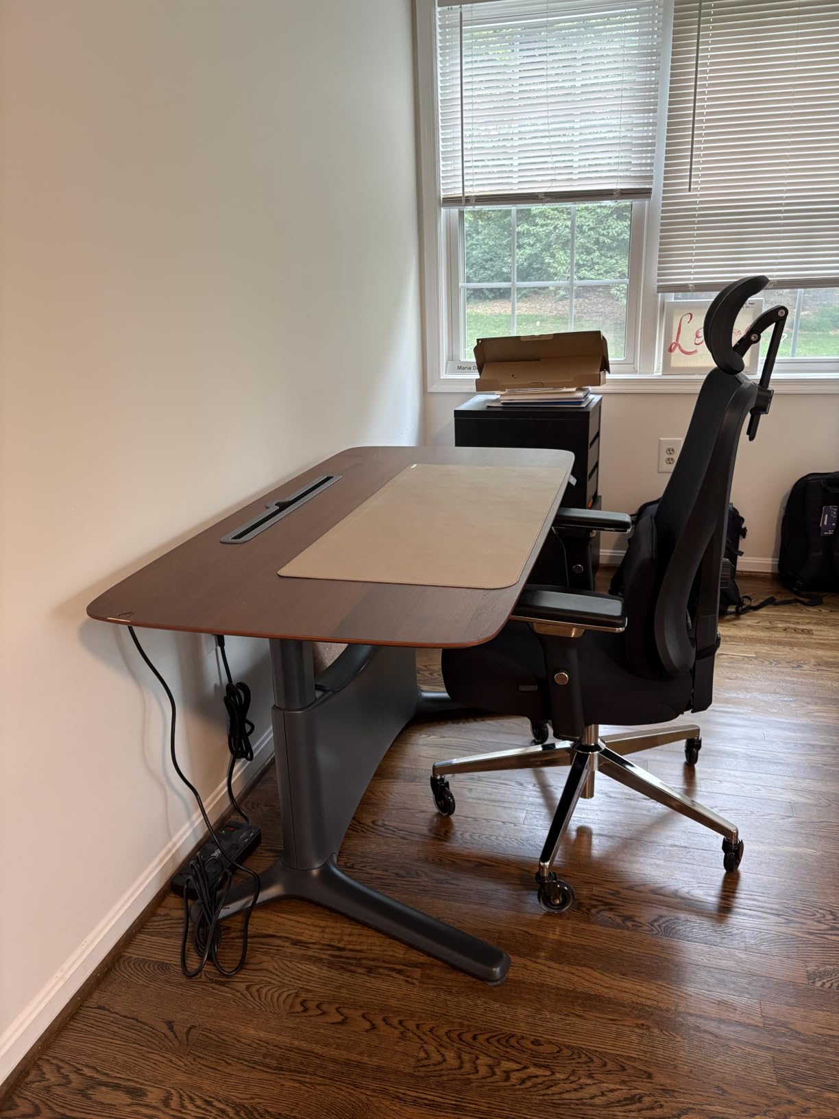Ergonomic Office Chair Comfy [#1 in Tests] customer photo 1