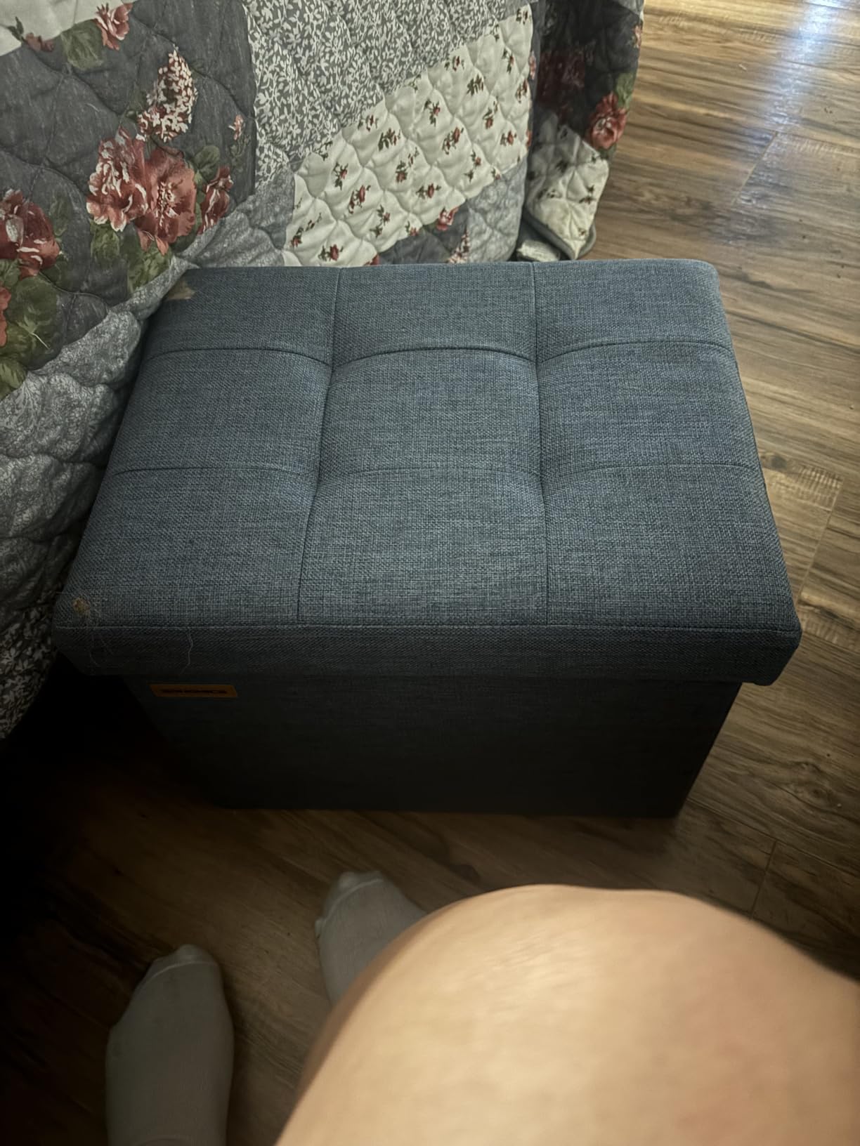 SONGMICS Small Folding Storage Ottoman, 15.8 x 12.2 x 12.2 Inches customer photo 2
