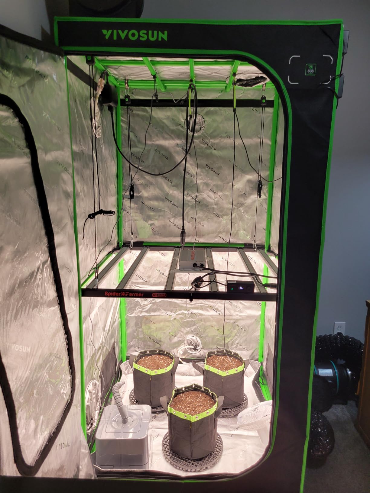 Spider Farmer G5000 LED Grow Light, App‑Controlled, Fits 4x4 Grow Tents customer photo 1