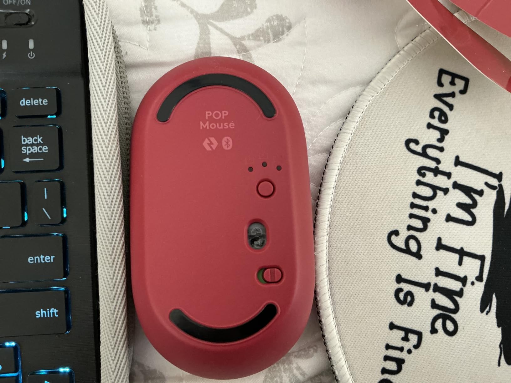 Logitech POP Mouse, Compact and Portable Wireless Bluetooth Mouse - Mist customer photo 2