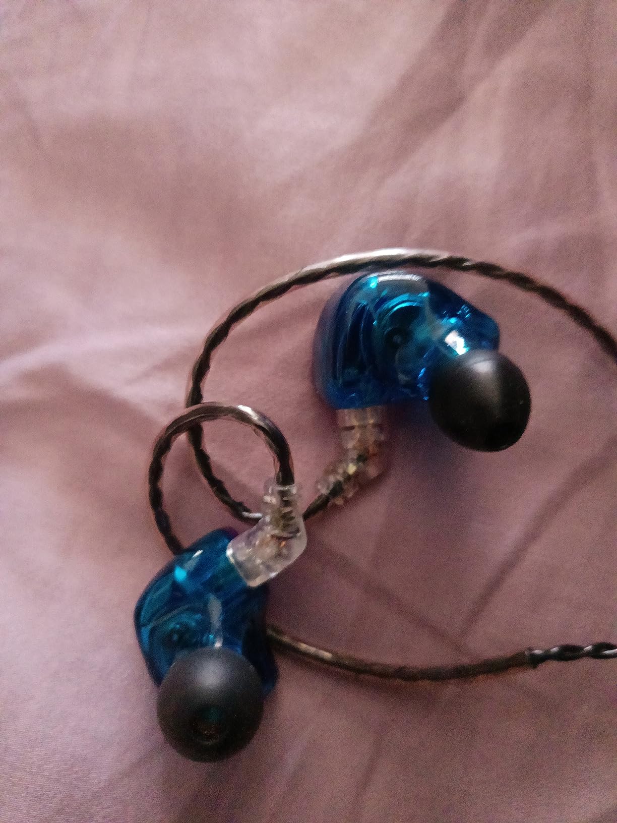 YINYOO KBEAR Storm Professional in Ear Monitor Earphones for Singers Drummers Musicians Bassists, Custom Wired Earbuds in Ear Headphones IEM, Hi Res Detachable OFC Silver-Plated Cable customer photo 1