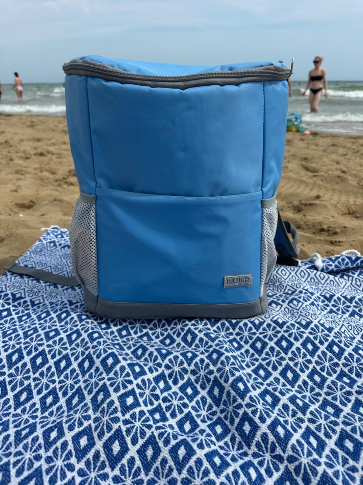 Insulated Cooler Backpack Outdoor - Leak Proof Backpack Cooler 30 Cans, Waterproof Lightweight Cooler Bag for 12h Hot/Cold Retention - Soft Cooler for Travel, Camping, Beach, Lunch customer photo 1