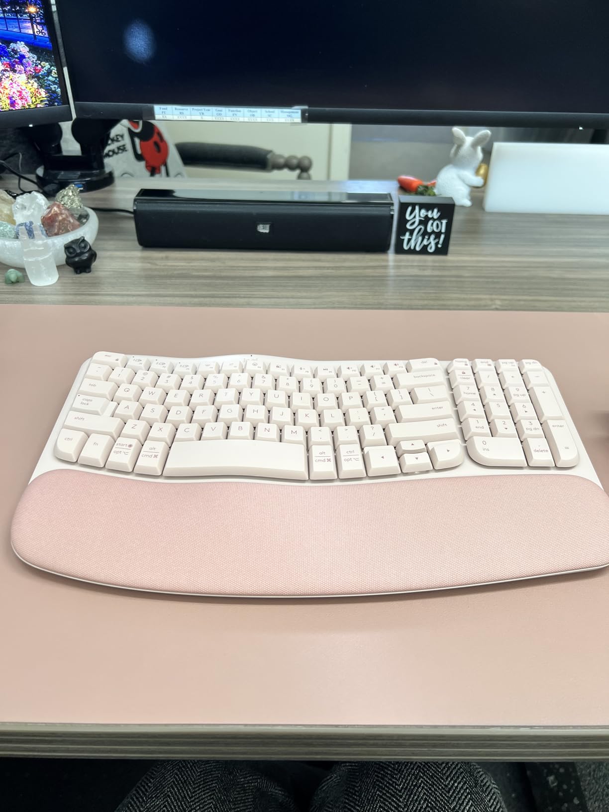 Logitech Wave Keys Ergonomic Wireless Keyboard with Palm Rest - Graphite customer photo 2
