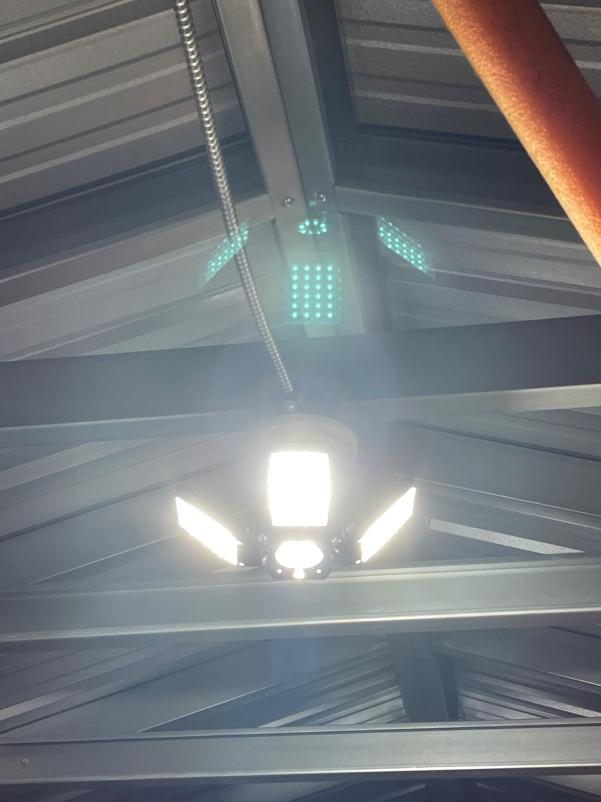 LED Garage Light,150W Deformable Garage Ceiling Lights,15000LM, 4 Adjustable Panels, E26/E27 Shop Lights for Basement, Barn, Workshop,High Bay Light customer photo 1