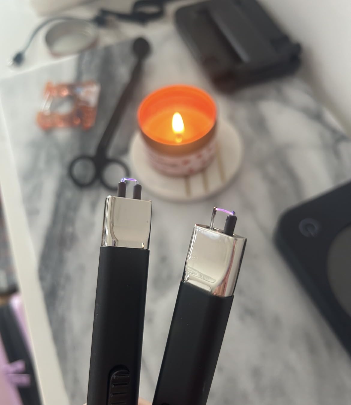 REIDEA Electric Lighter Gift for Candle Lovers, Windproof Flameless USB Rechargeable Arc Retractable Lighter with Safe Button and Power Indicator for BBQ and Fireworks, R1 Pro, Obsidian Black customer photo 1