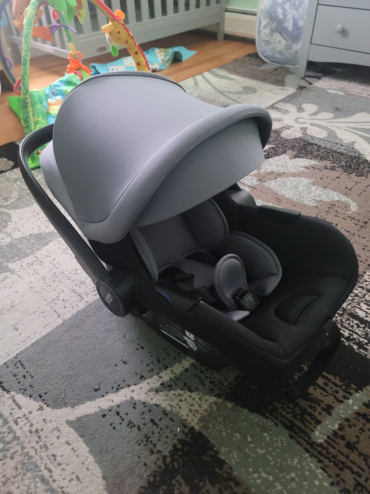 Britax Willow S Infant Car Seat With Alpine Base — Graphite Onyx customer photo 2