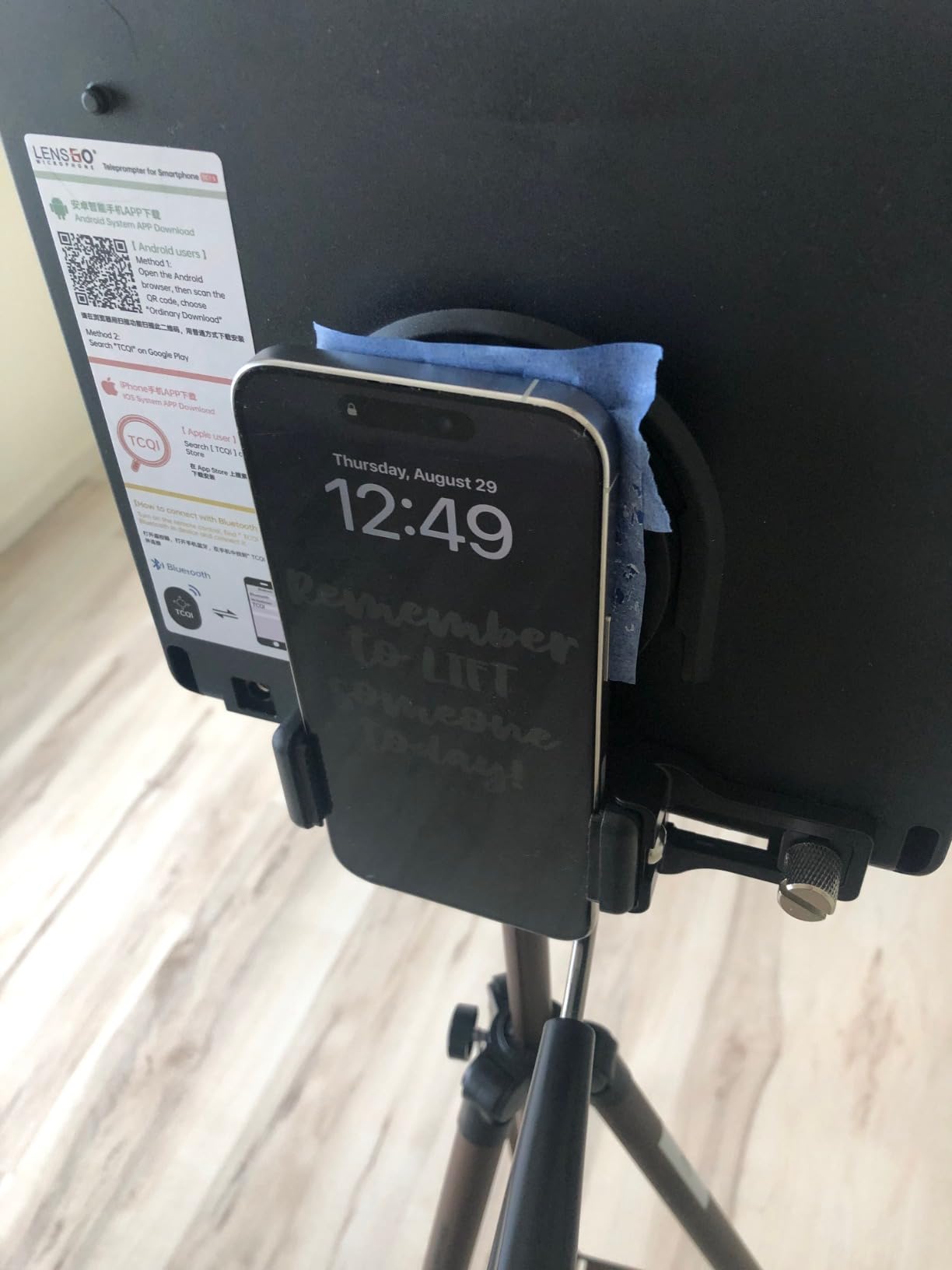 LENSGO TC7S Portable Teleprompter for Phone, 9.7 inches One-Second Fold Mini Teleprompter with Remote Control,App Compatible with iPhone & Android for Online Teaching Vlog Live Streaming Interview customer photo 1