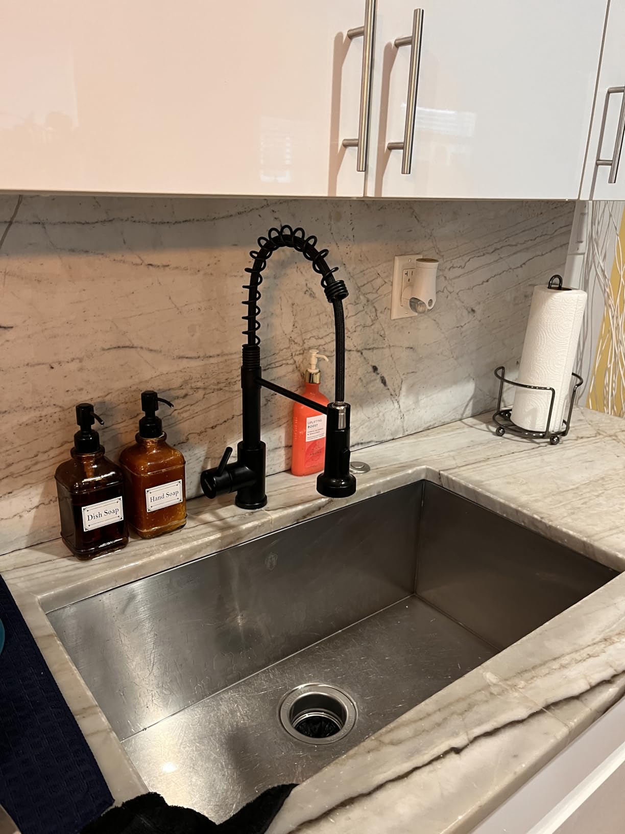 WEWE Touchless Kitchen Faucet, Brushed Nickel, Pull-Down, Single Handle customer photo 2