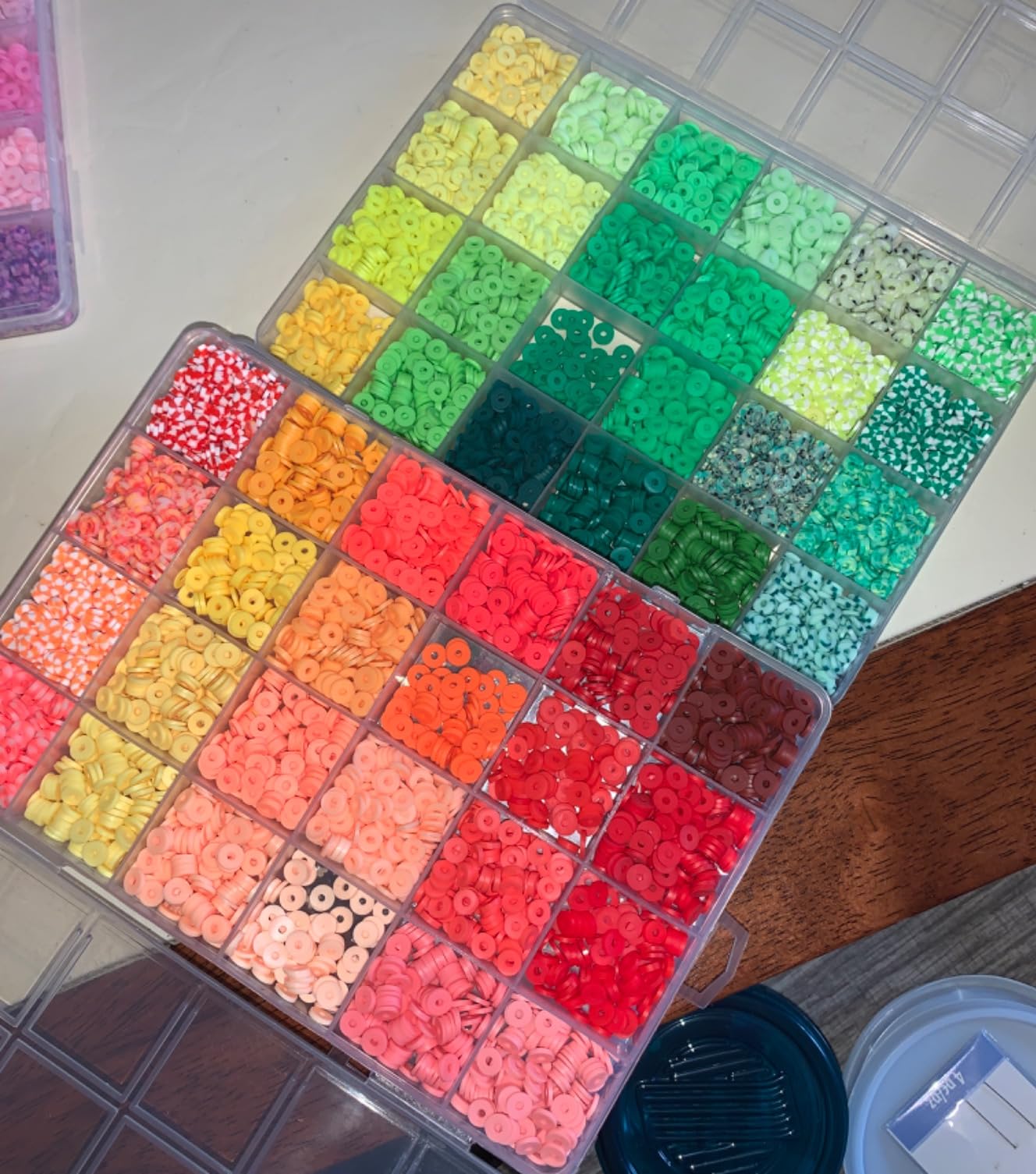 20,000 Pcs Clay Beads Bracelet Making Kit, 120 Colors 6 Boxes Polymer Beads Spacer Heishi Beads & Jewelry Kit with Pendant Charms Elastic Strings, Crafts Gift for Kids Adults customer photo 1
