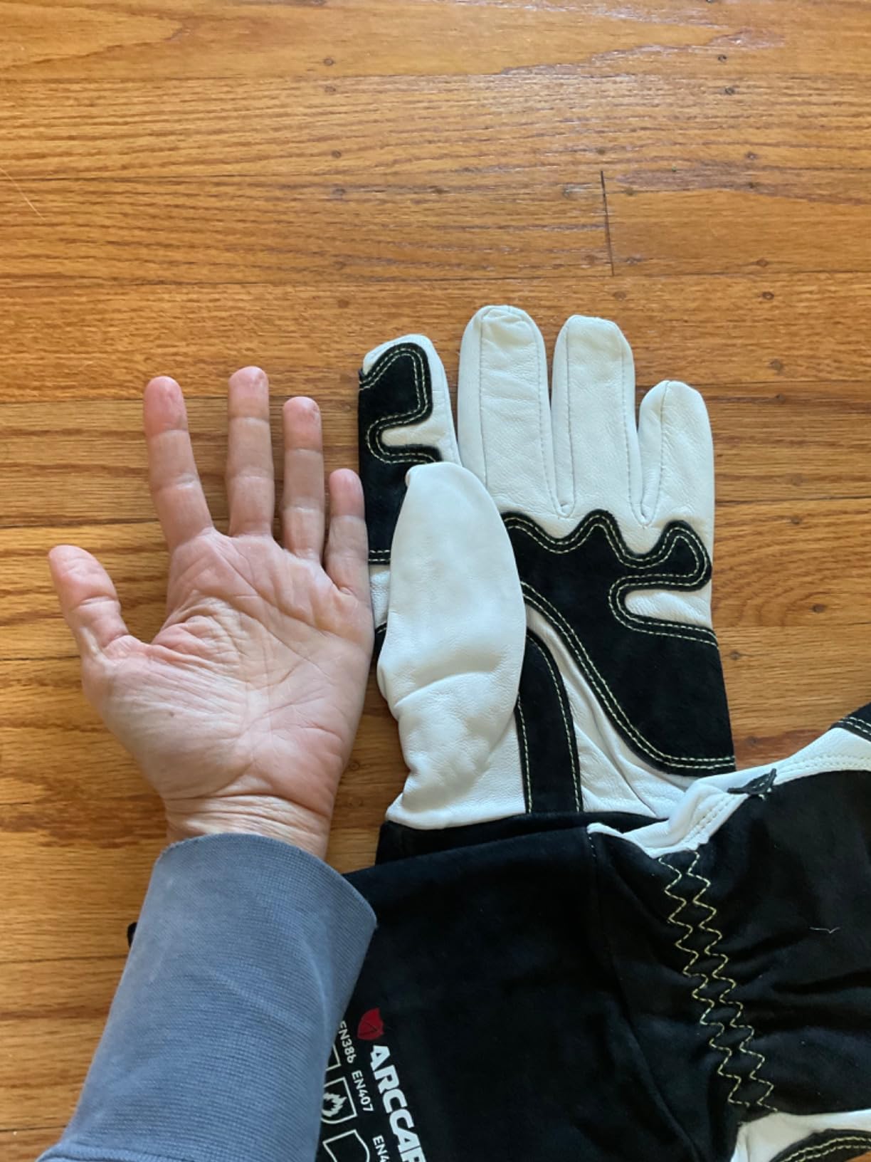 ARCCAPTAIN Tig Welding Gloves: Premium Goatskin Grain Leather, Dexterity, Comfort, Duralble Tig Gloves for Work Protection customer photo 2