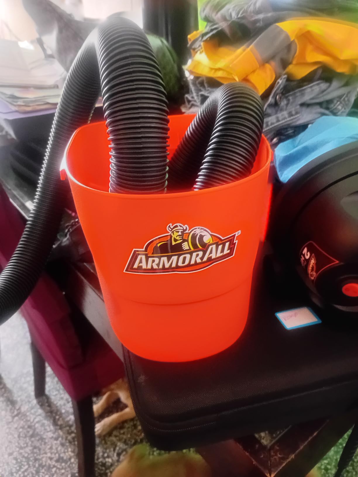 Armor All VO405P 0901 4 Gallon Wet/Dry Vac 2.0 Peak HP Shop Vacuum with Nozzles & Brush,Black/Orange customer photo 2