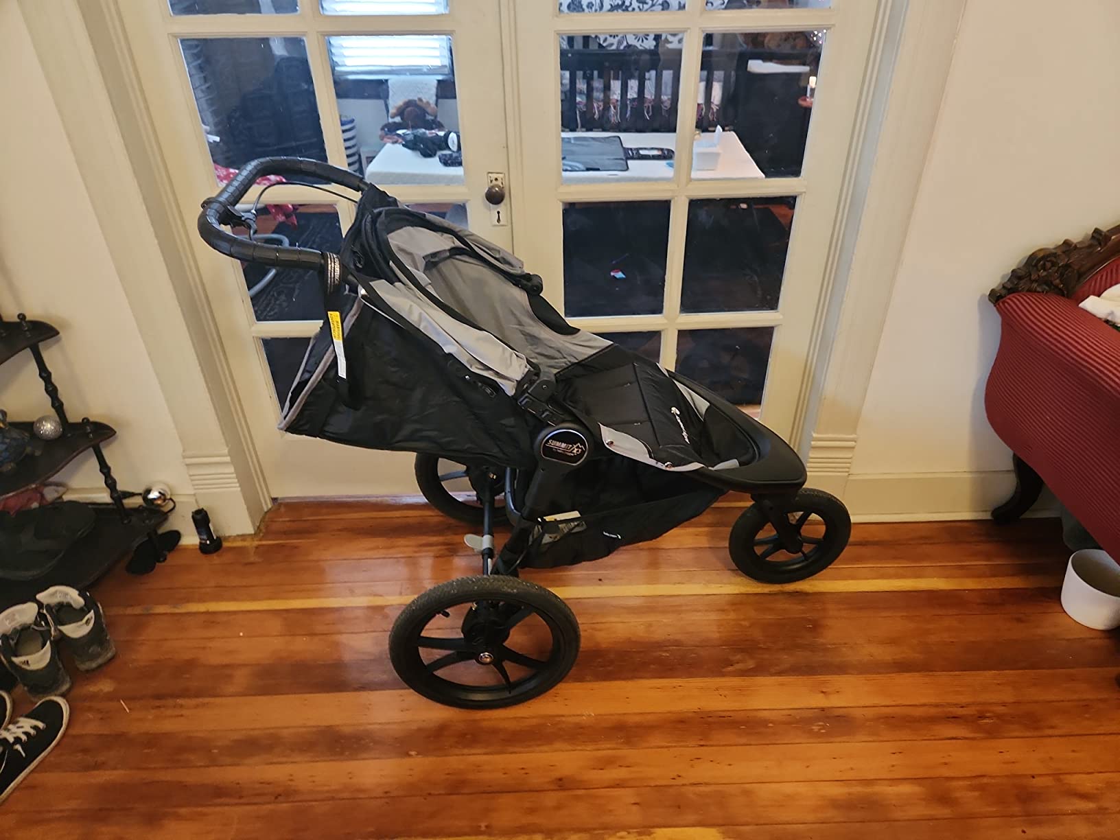 Baby Jogger® Summit X3 3-Wheel Jogging Stroller with Hand Brake, Baby Stroller with One-Hand Compact Fold, All-Wheel Suspension for Running, Jogging, and Everyday Outings, Midnight Black customer photo 2