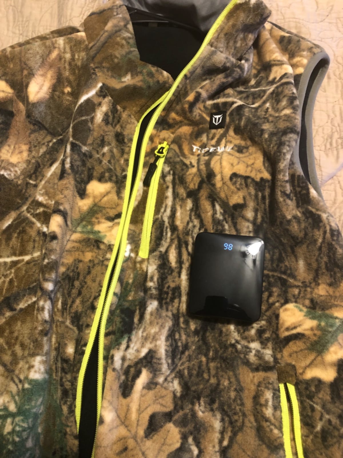 TIDEWE Heated Vest for Women with Battery Pack, Lightweight customer photo 1