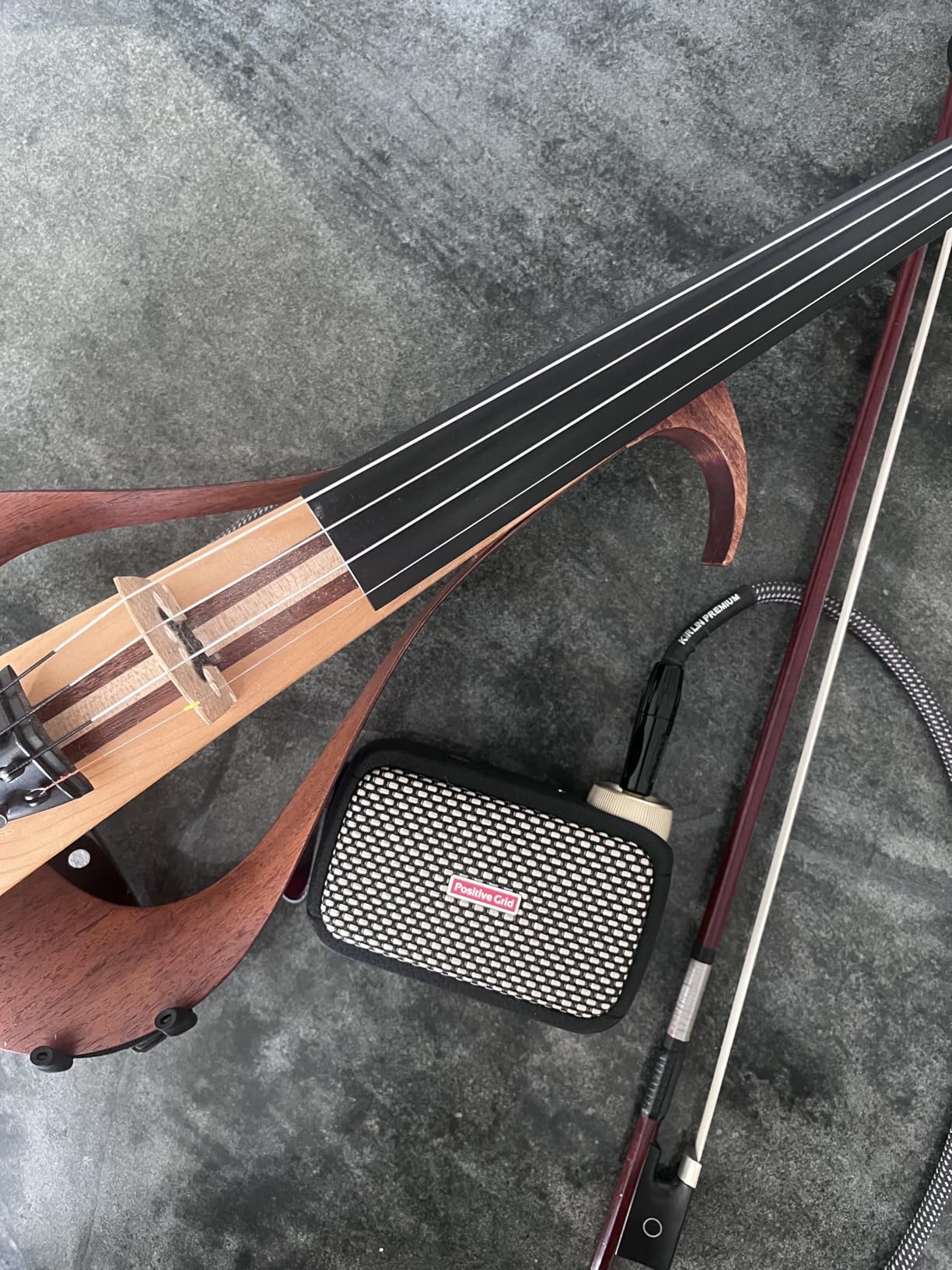 Positive Grid Spark GO 5W Ultra-Portable Smart Guitar Amp & Speaker customer photo 1