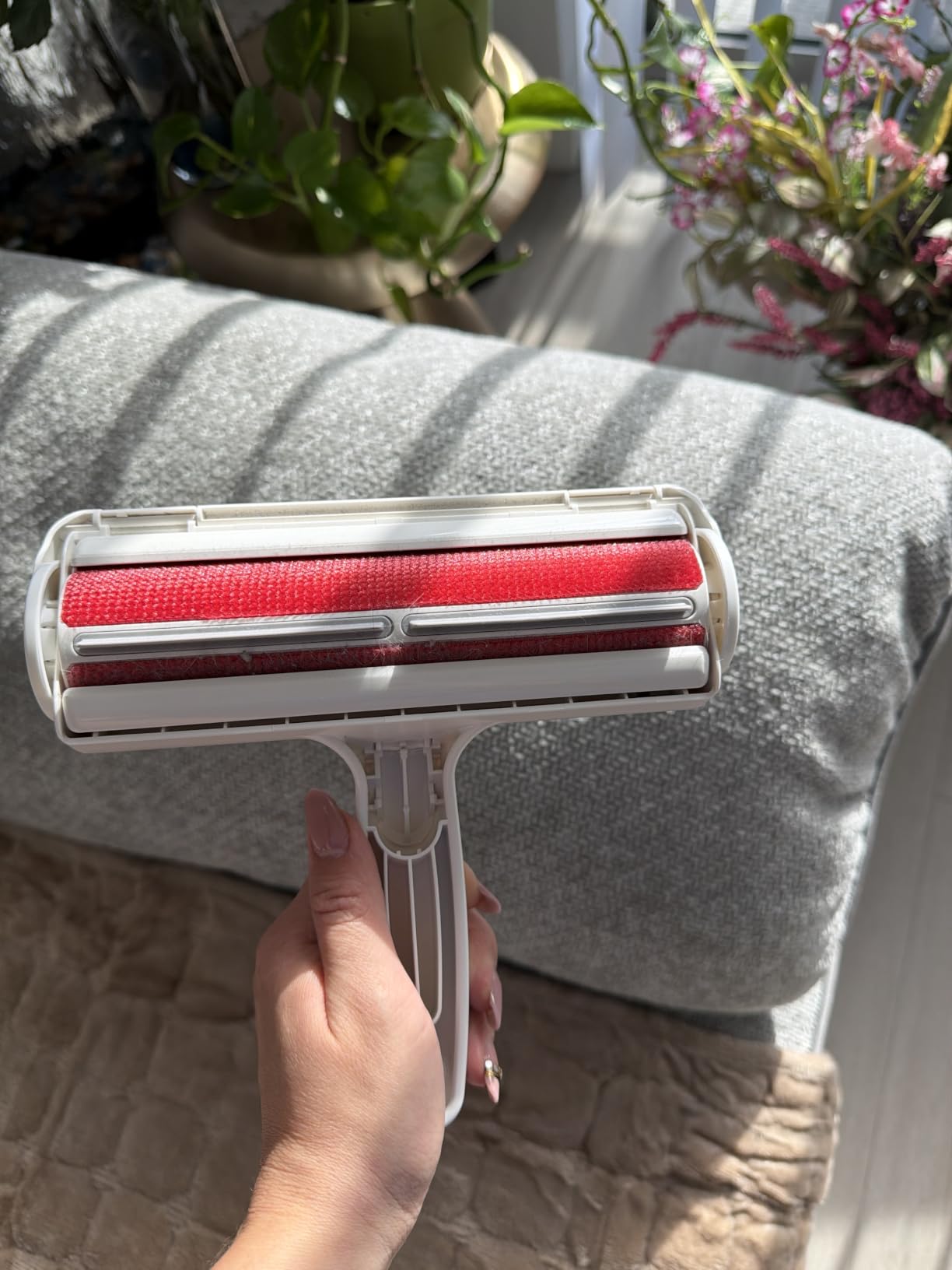 ChomChom Roller Pet Hair Remover – Reusable Lint Roller Pet Hair Removal Tool for Clothes, Couches, Cars and Travel - Cat Dog Hair Remover, Compact, No Sticky Refills Needed (Mini Roller) customer photo 1