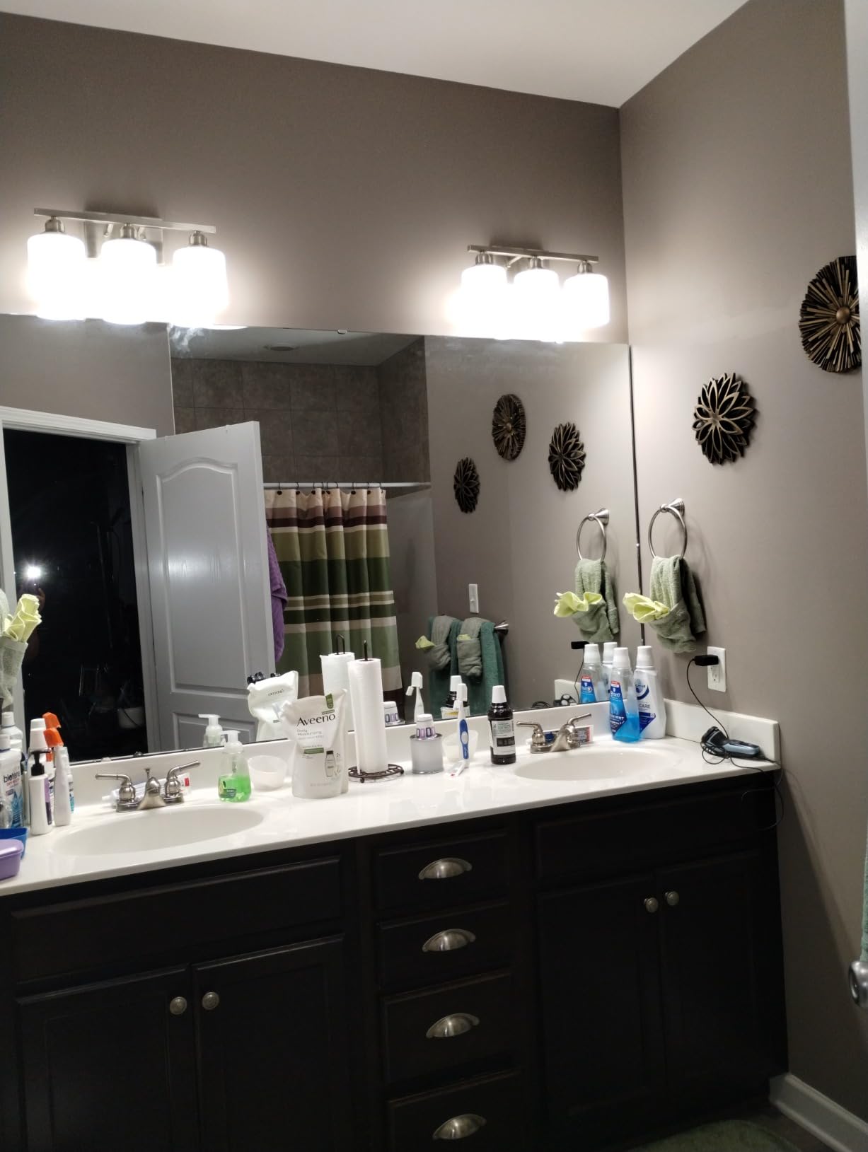 Bathroom Light Fixtures Over Mirror, 3-Light Vanity Lights Brushed Nickel, Modern Bathroom Vanity Light, Glass Shade & Anti-Rust Nickel Finished, Bathroom Light for Small Space customer photo 1