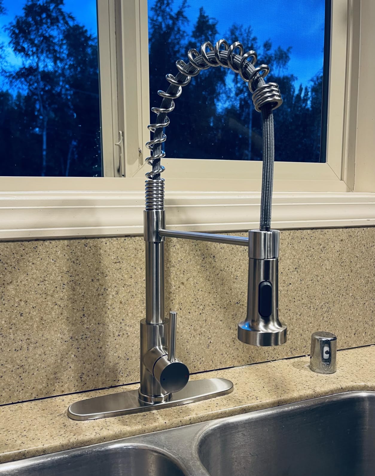OWOFAN Touchless Pull Down Kitchen Faucet LED Light Brushed Nickel customer photo 2