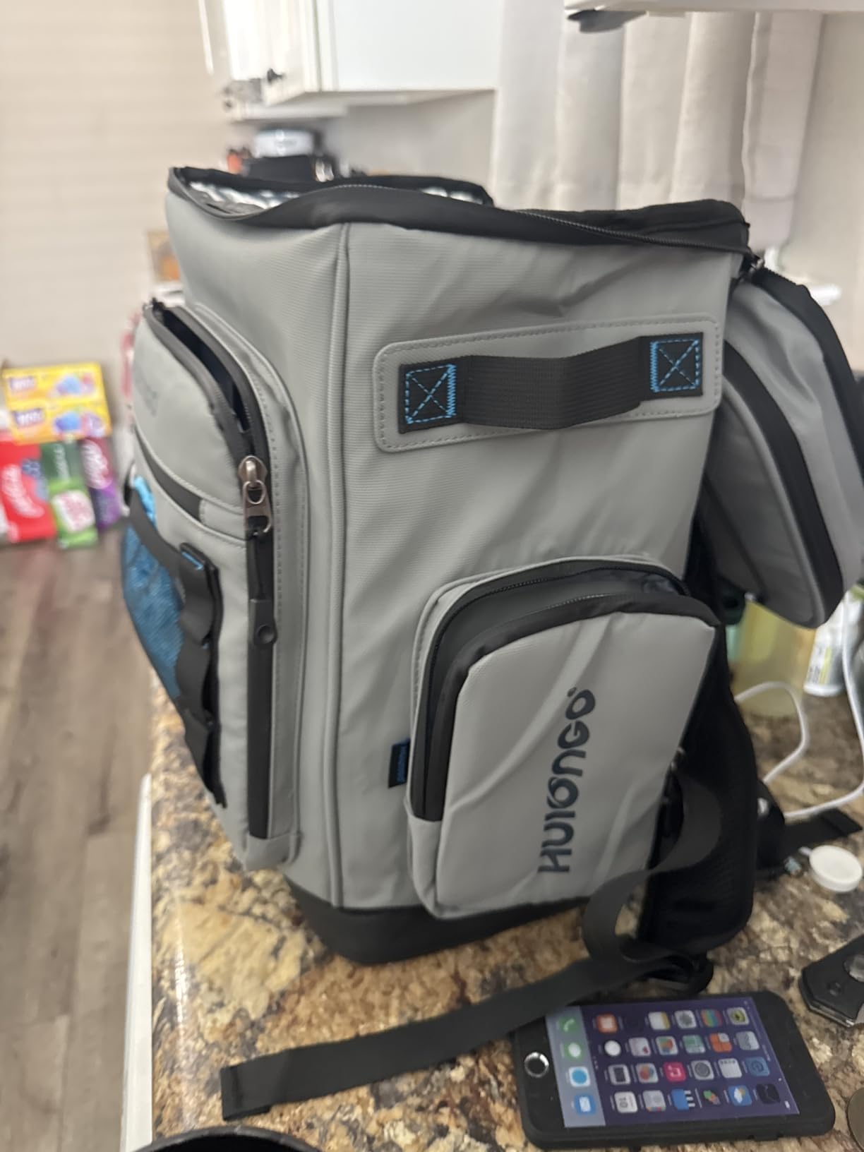 Hulongo Large Waterproof Insulated Cooler Backpack, 30L, 48Cans customer photo 2