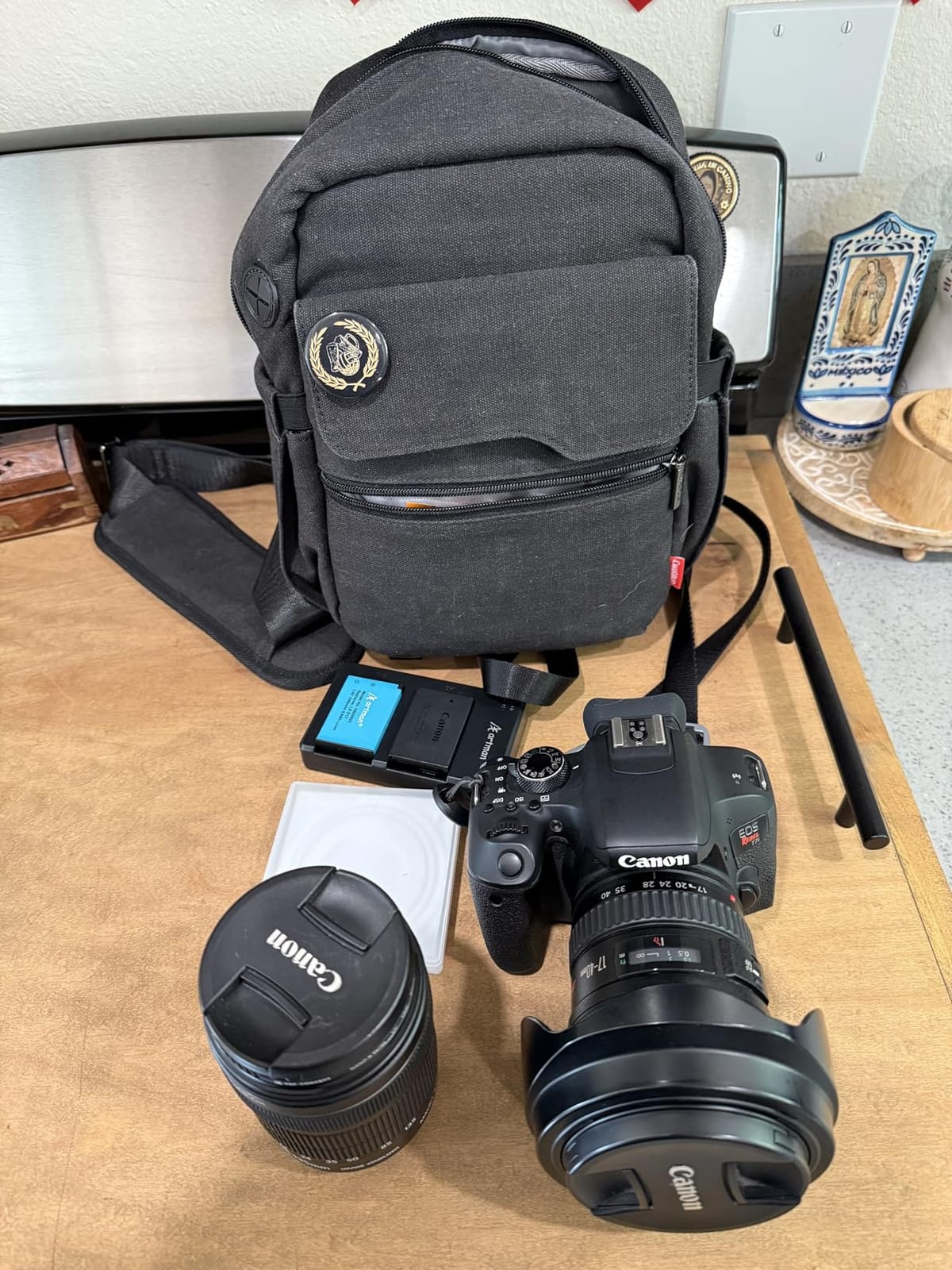 Cwatcun Large Camera Sling Bag, Crossbody Chest Bag with Tripod Holder customer photo 1