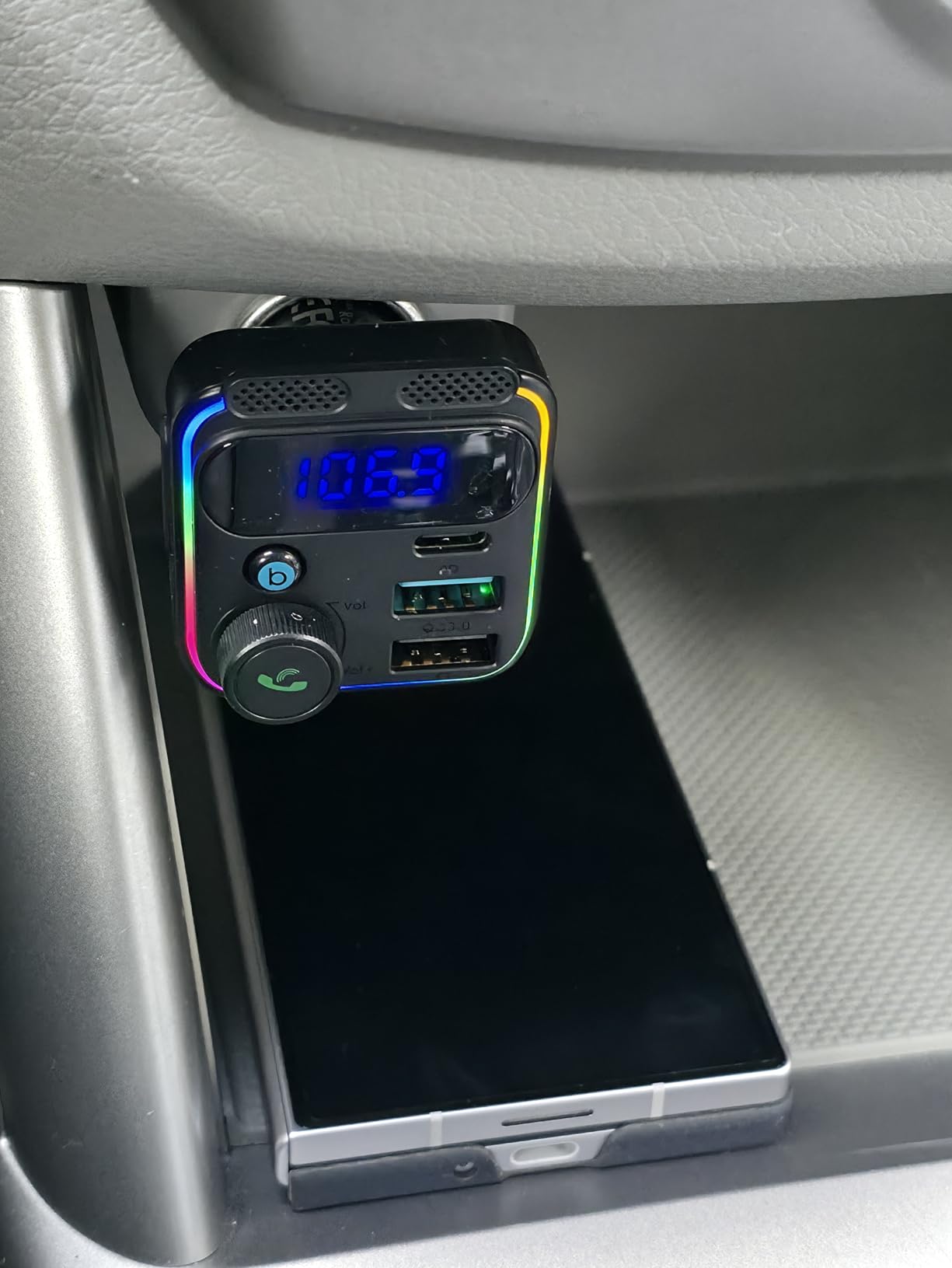 JOYROOM 81W Bluetooth 6.0 Car Adapter Wireless FM Radio Transmitter customer photo 2