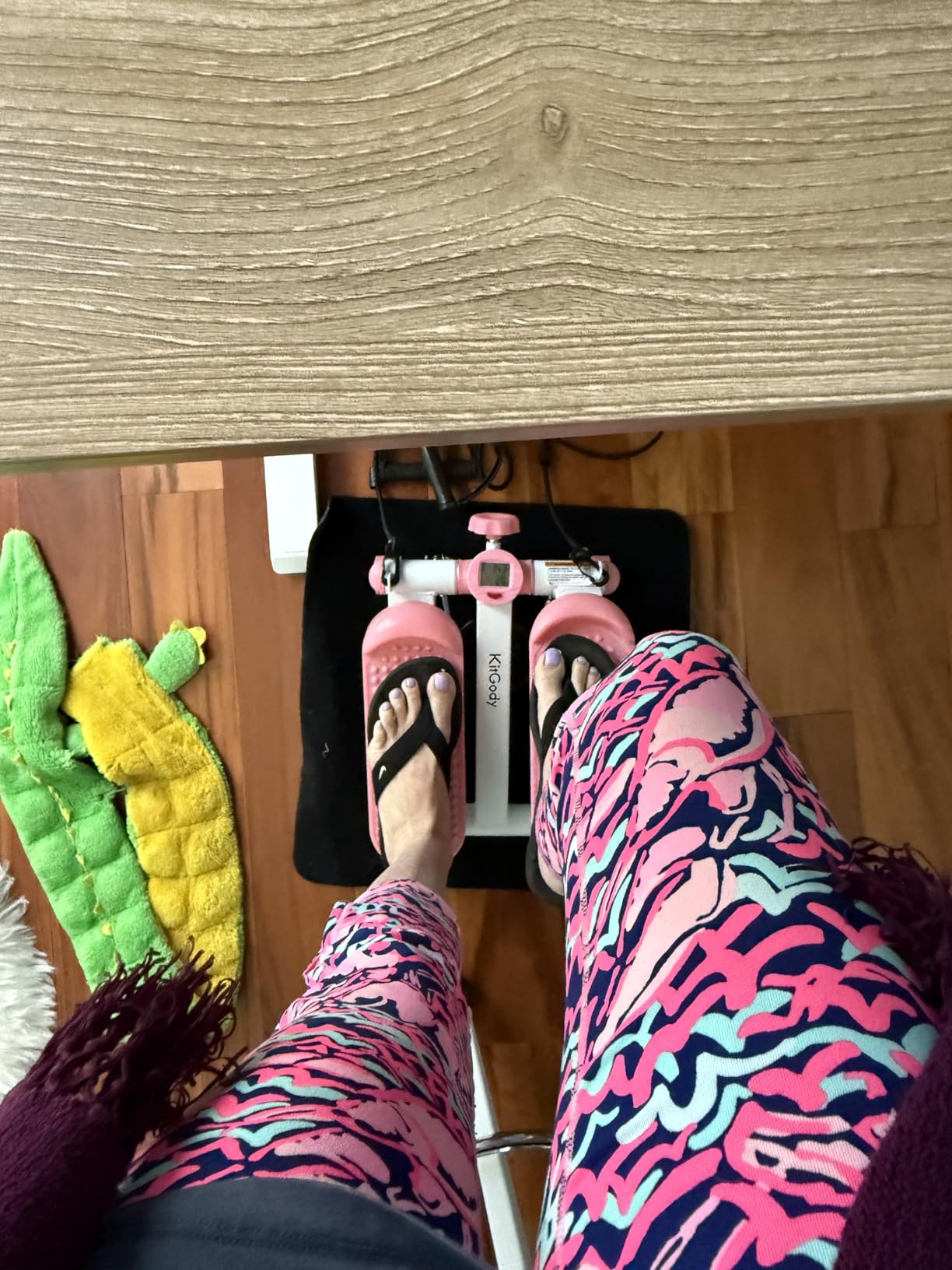 Steppers for Exercise at Home, KitGody Mini Stepper with Resistance Bands, Portable Stair Stepper for Home 330LBS Capacity, Adjustable Height Fitness Stepper Machine customer photo 2